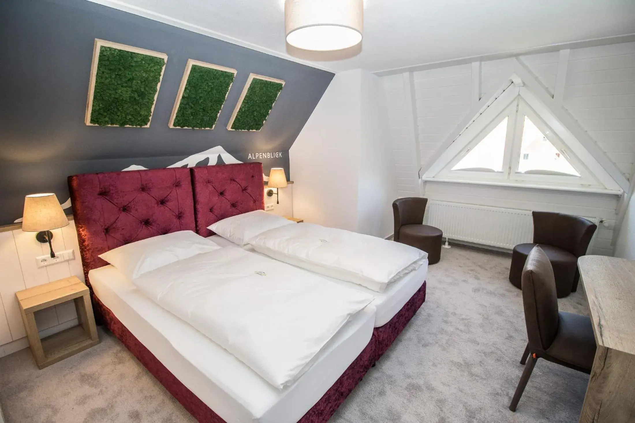 Double Room in Landgasthof Alpenblick an der Wutachschlucht Südschwarzwald Double Room in Landgasthof Alpenblick an der Wutachschlucht Südschwarzwald