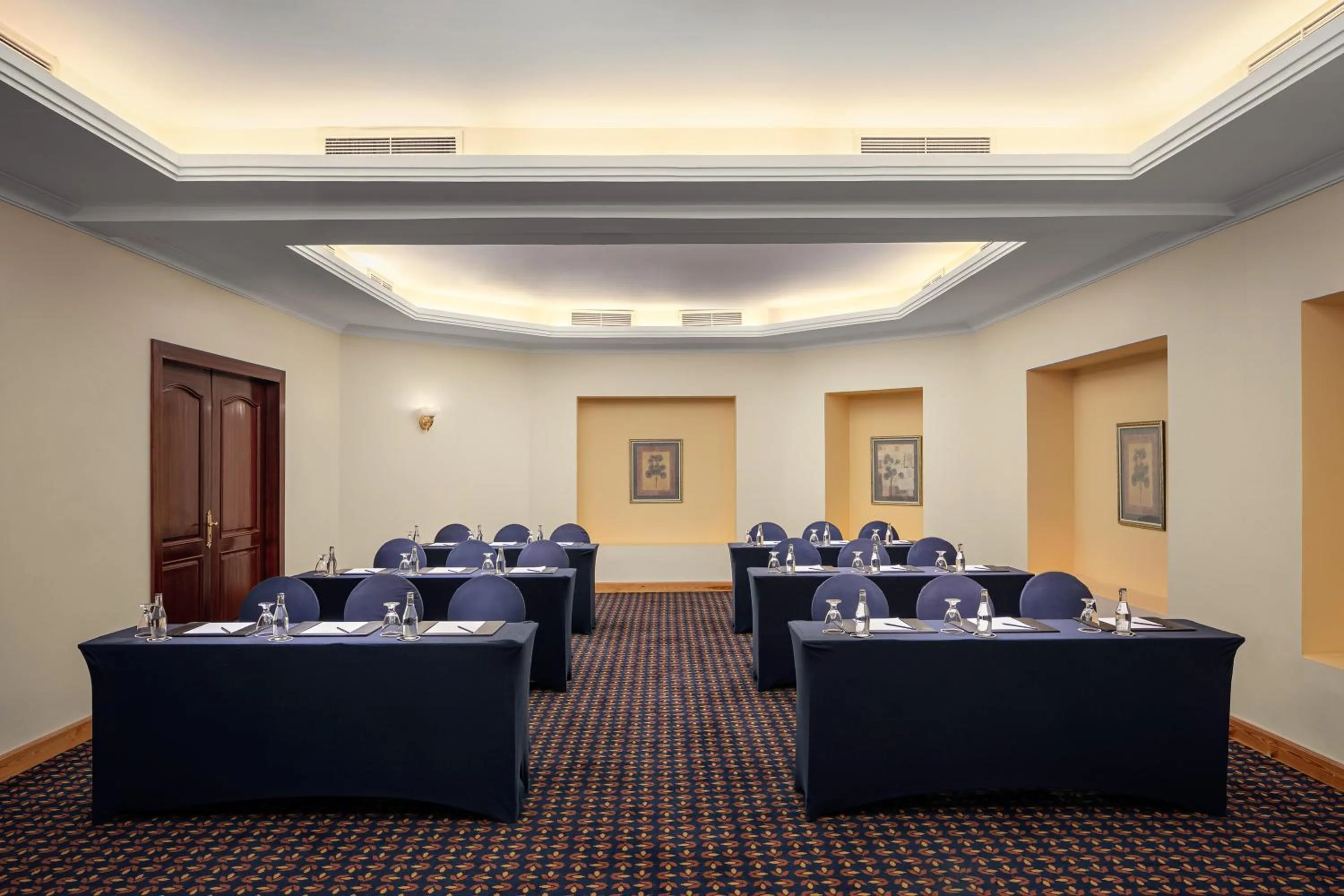 Meeting/conference room in Palm Royale Resort - Soma Bay