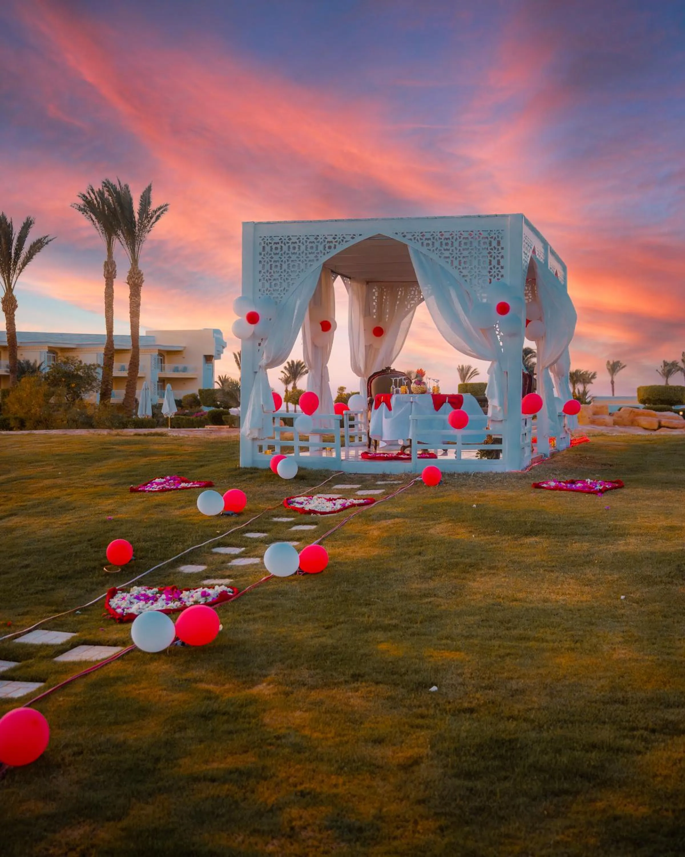 Restaurant/places to eat in Palm Royale Resort - Soma Bay