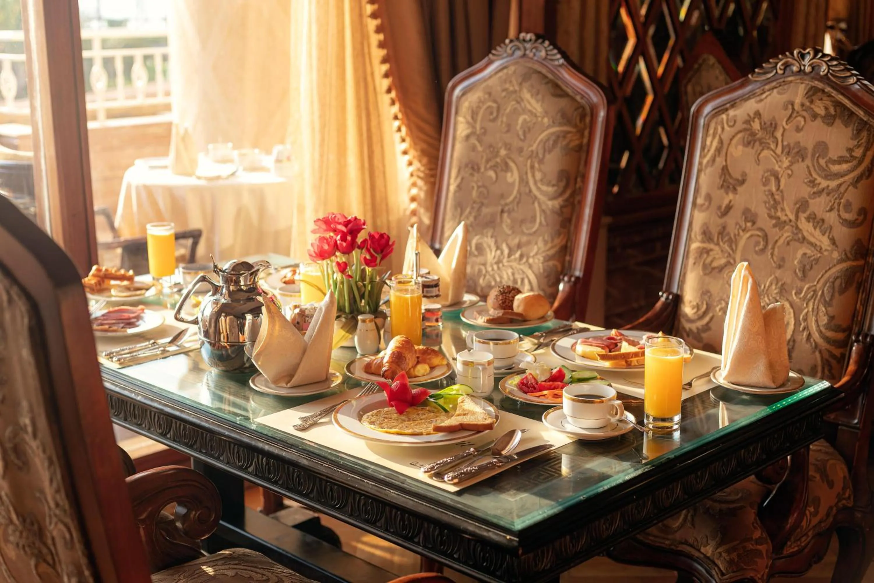 Restaurant/places to eat in Palm Royale Resort - Soma Bay