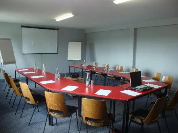 Cozy Hôtel Logis Morlaix