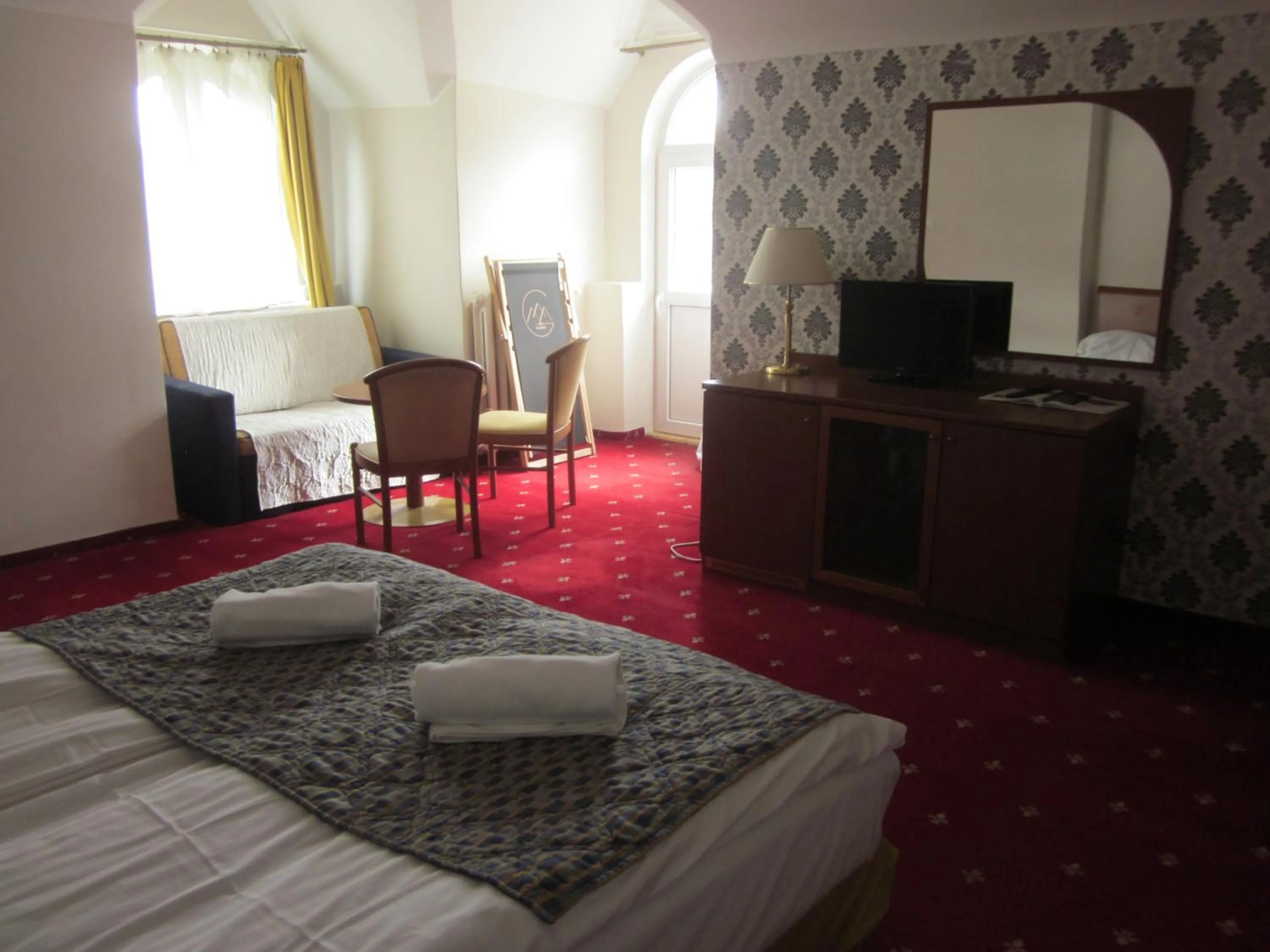 Bed in Willa Granit