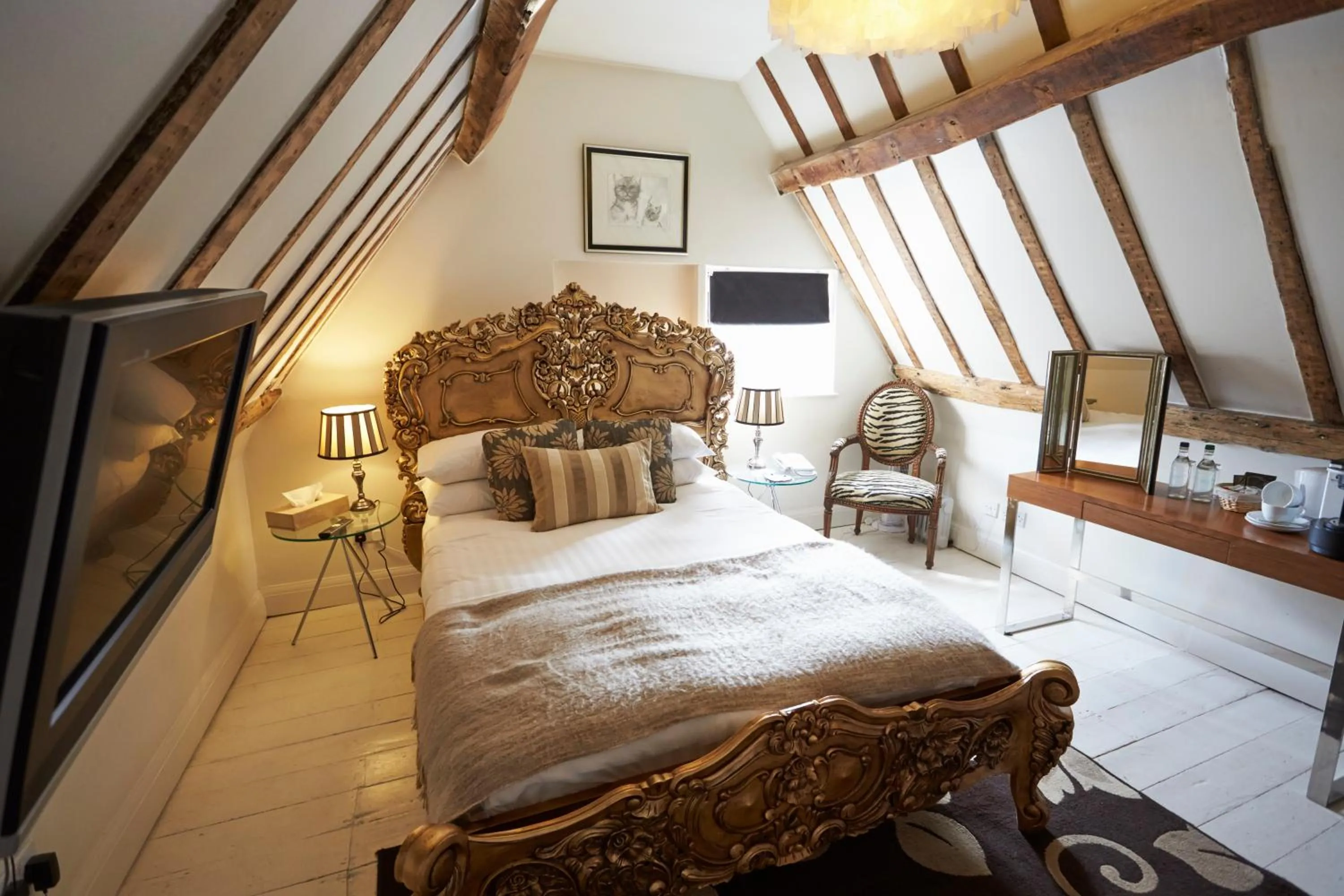 Bed in The Miller of Mansfield