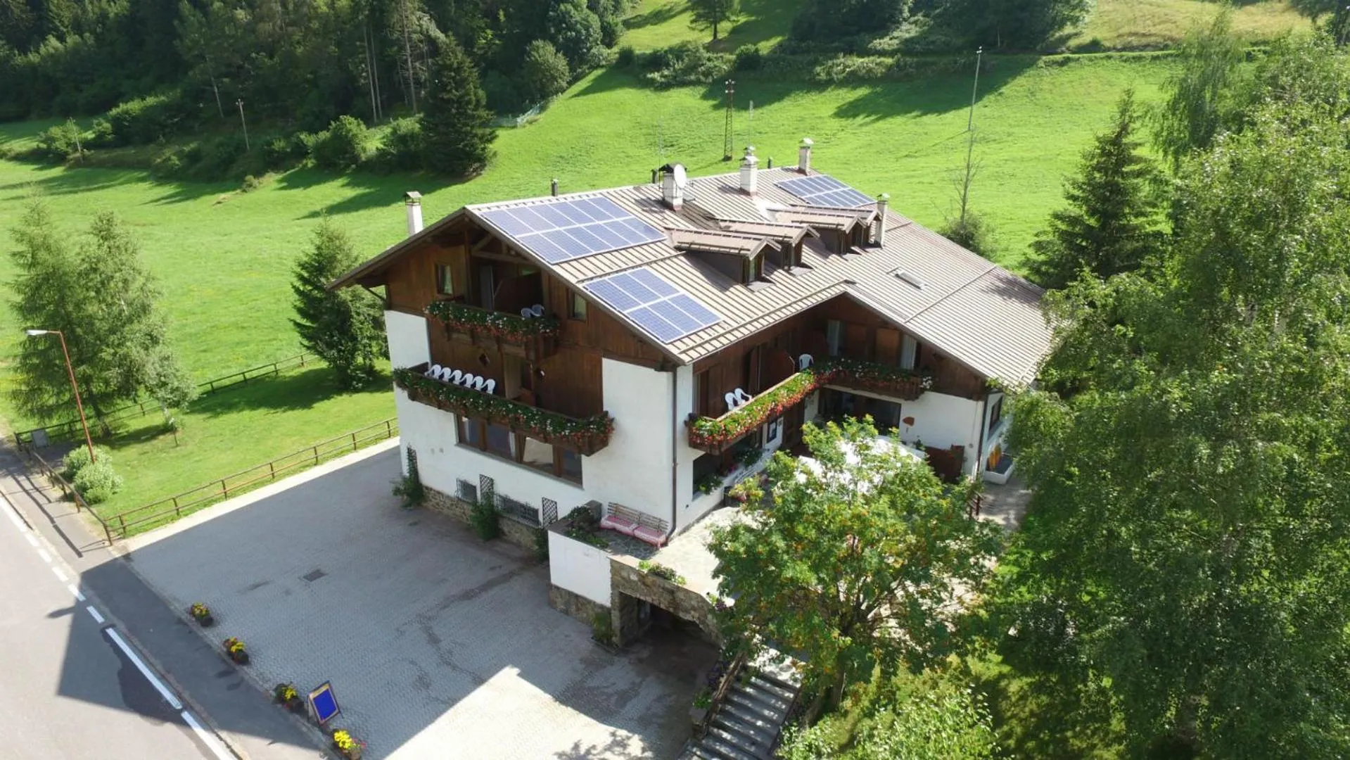 Bird's eye view in Hotel Biancaneve