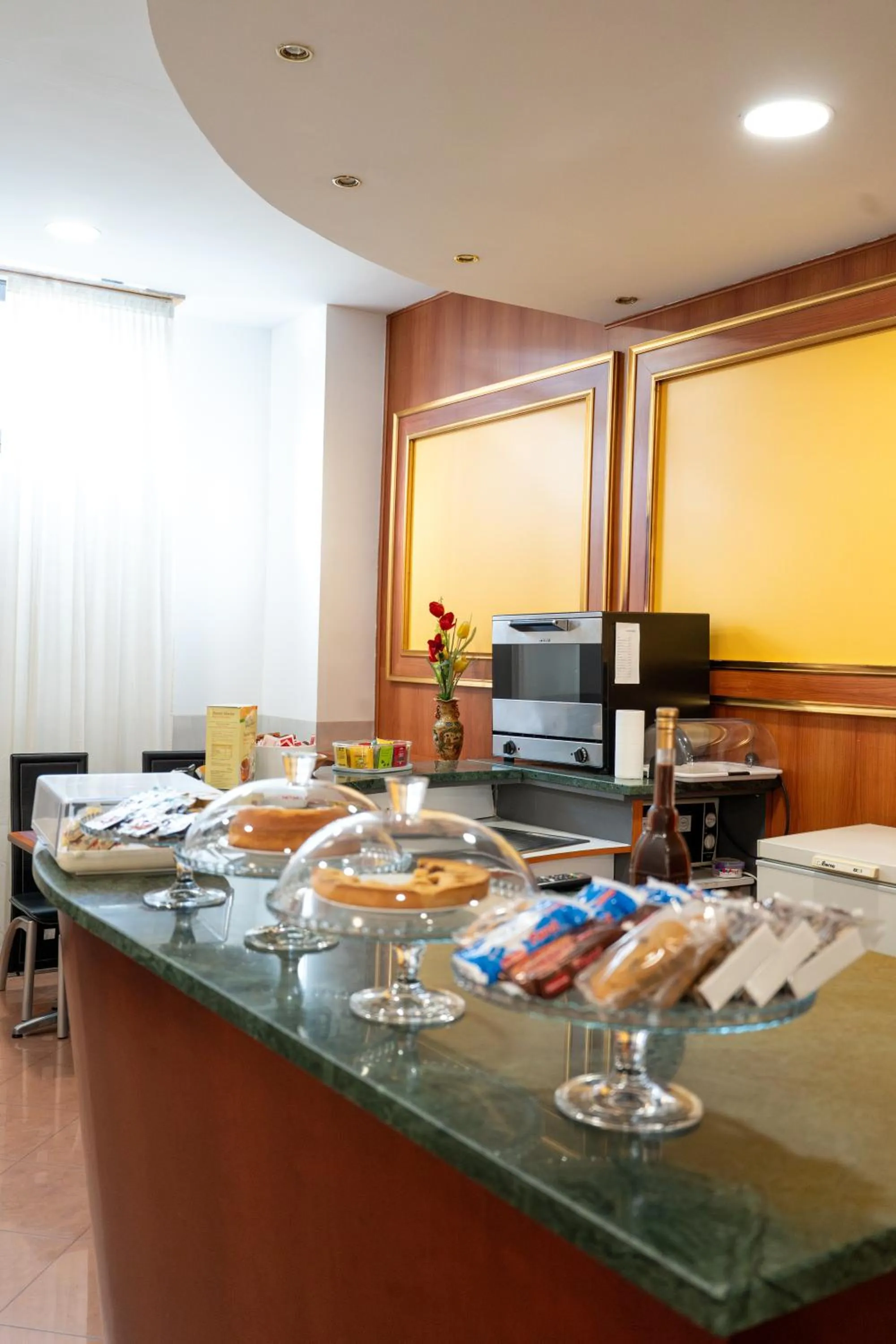 Italian breakfast in Hotel Cavour Resort