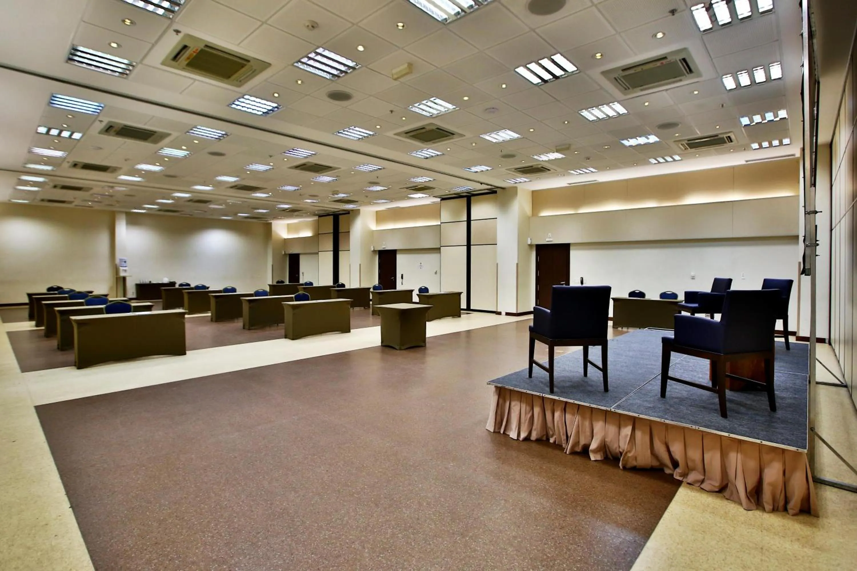 Meeting/conference room in Quality Hotel & Suítes São Salvador