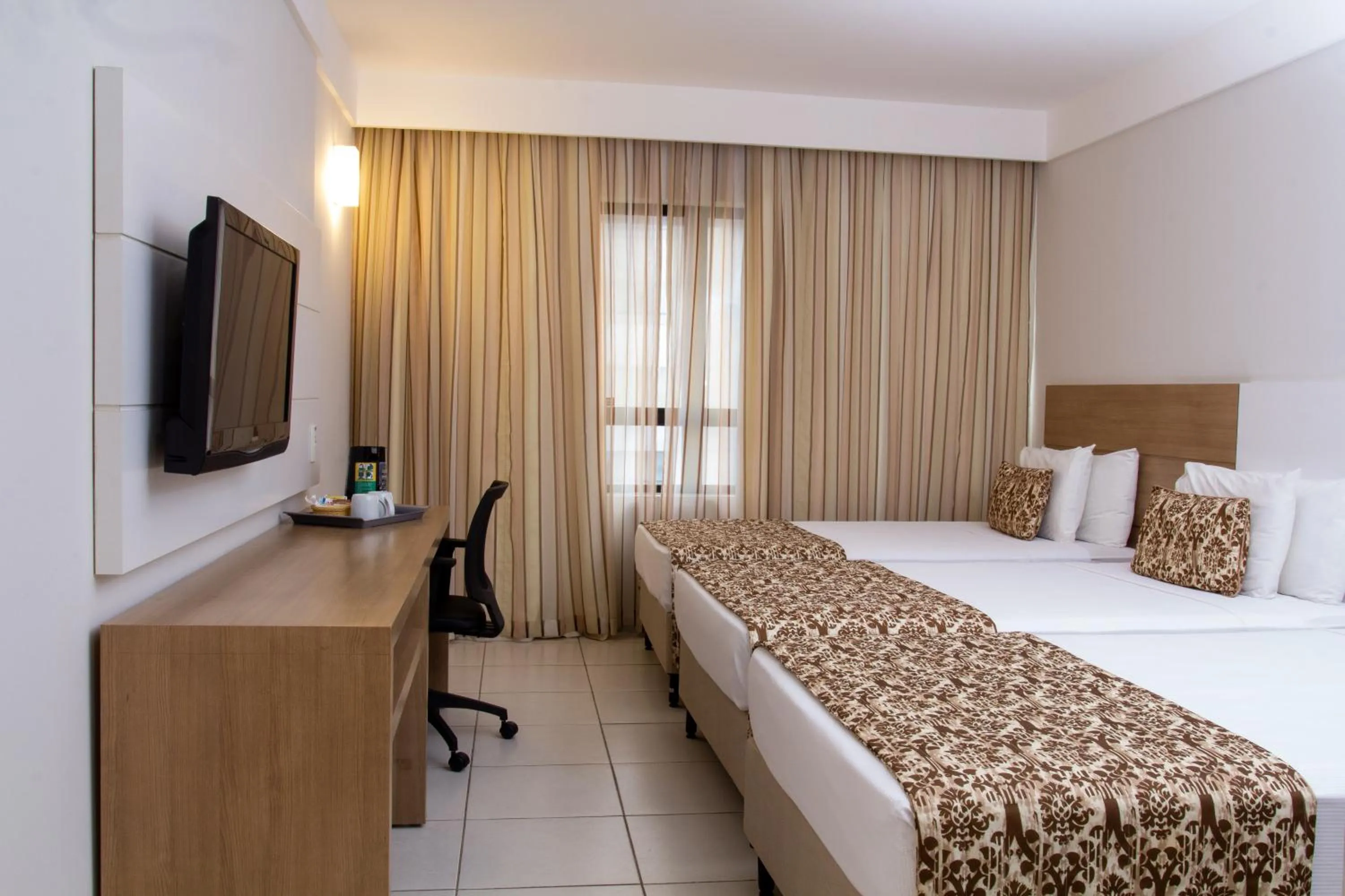 Bedroom, Bed in Quality Hotel & Suítes São Salvador