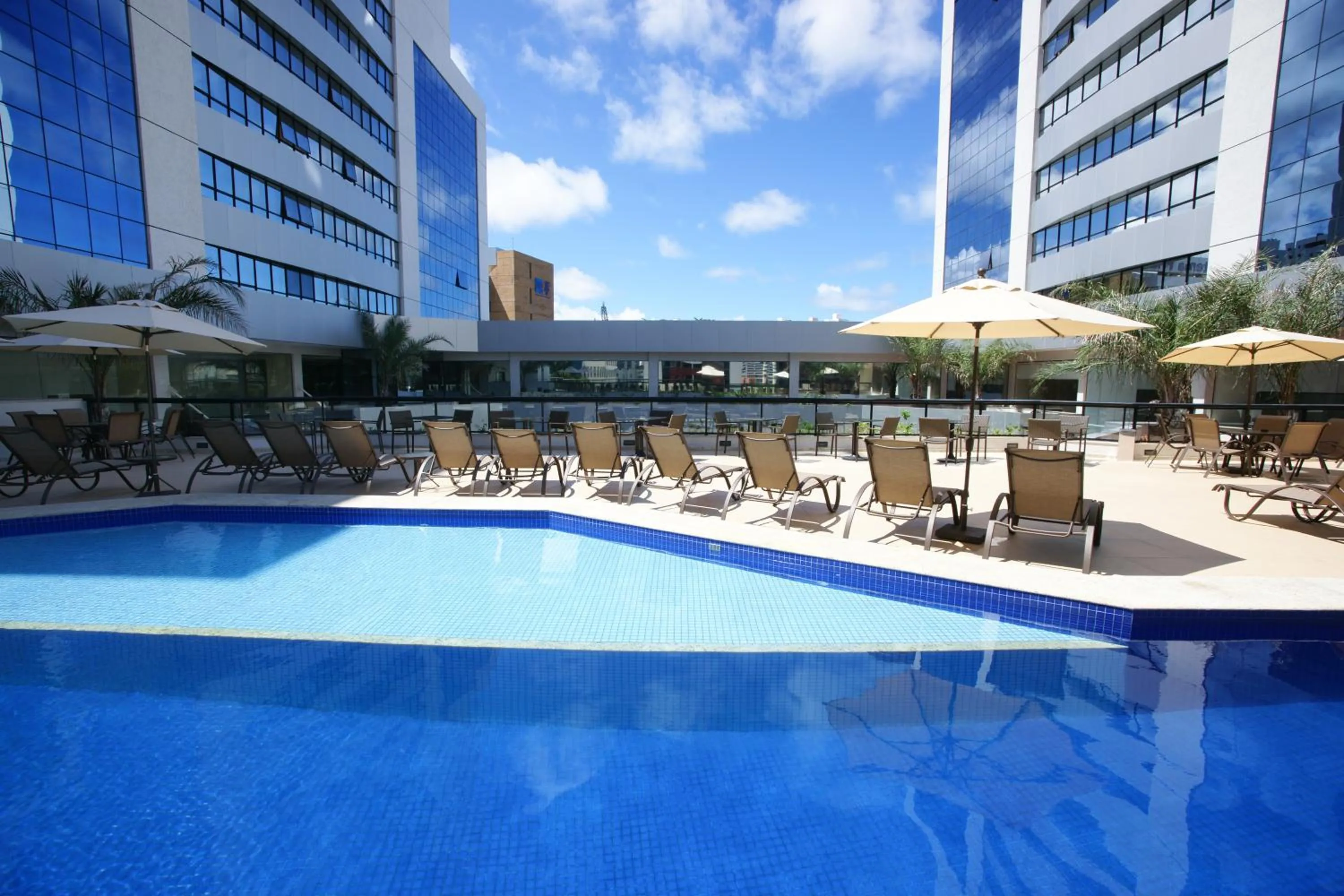 Property building in Quality Hotel & Suítes São Salvador