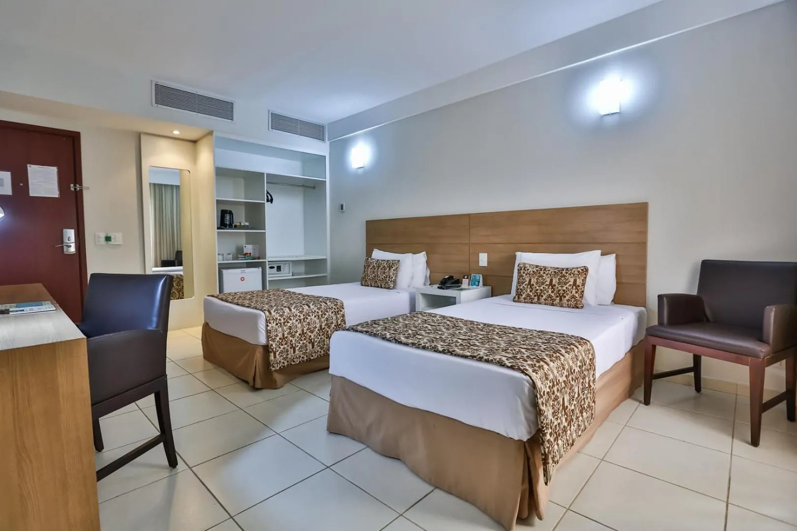 Photo of the whole room, Bed in Quality Hotel & Suítes São Salvador