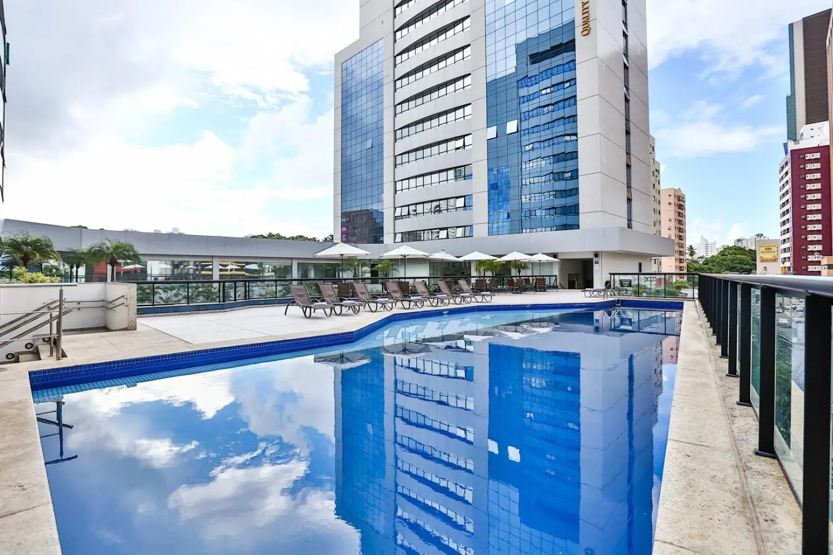 Property building in Quality Hotel & Suítes São Salvador