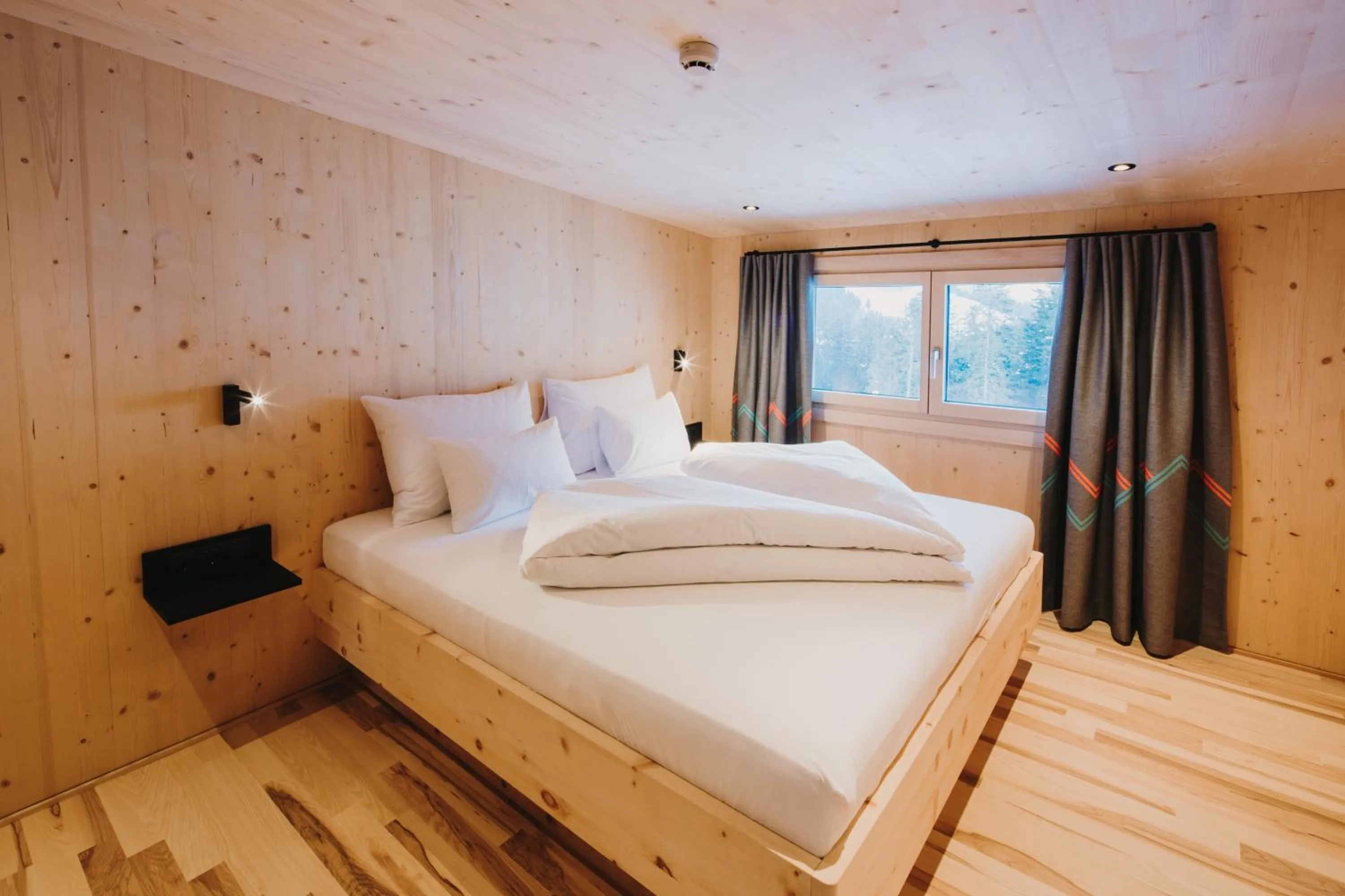 Photo of the whole room, Bed in Alpin - Studios & Suites