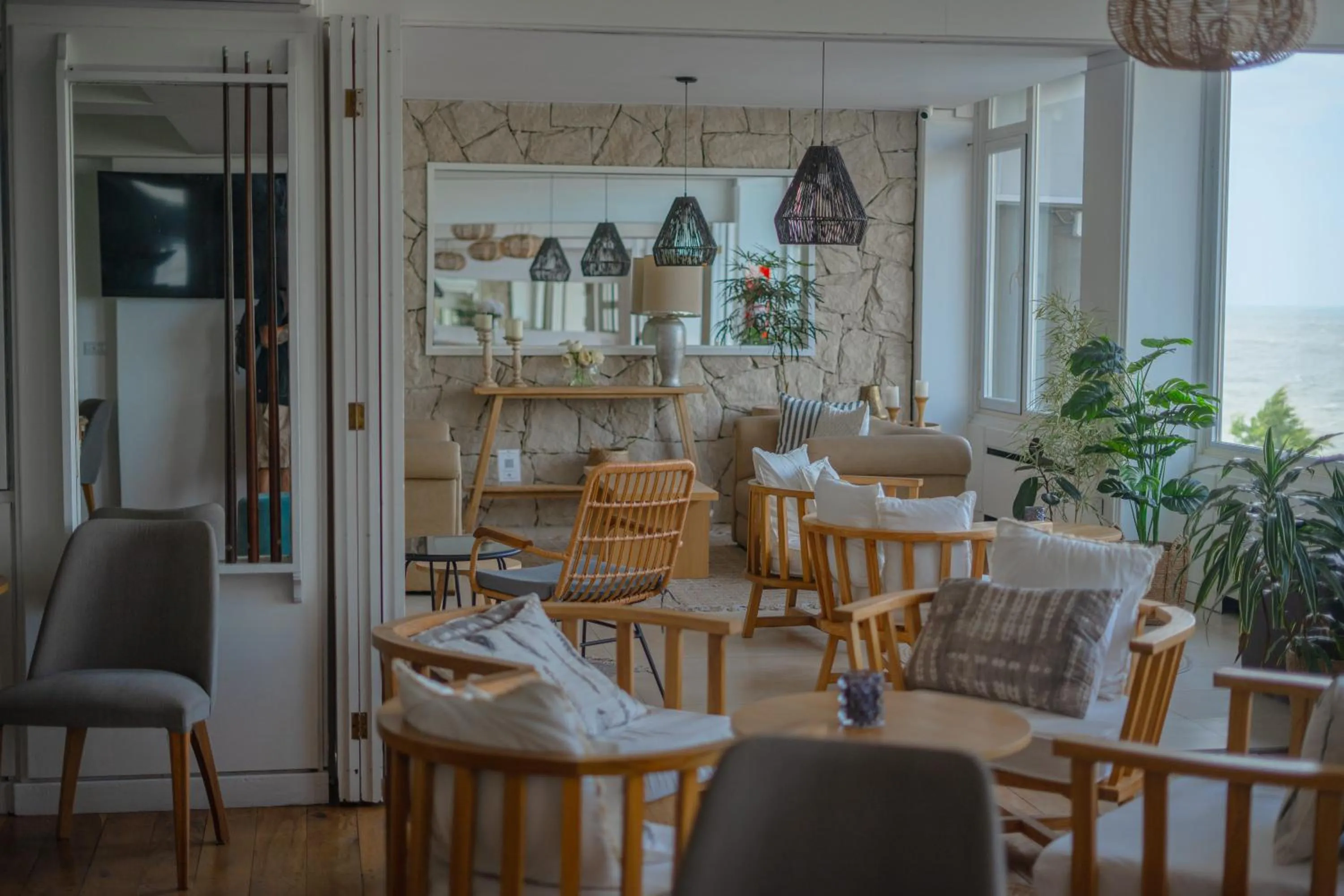 Restaurant/places to eat in Hotel Las Rocas