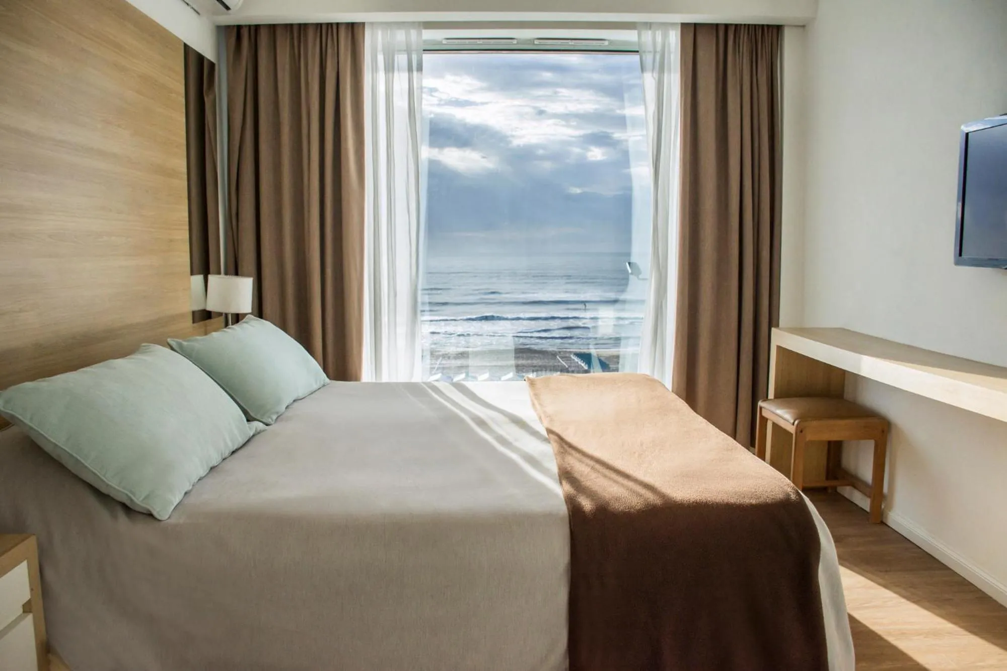 Bed in Pinamar Beach Resort