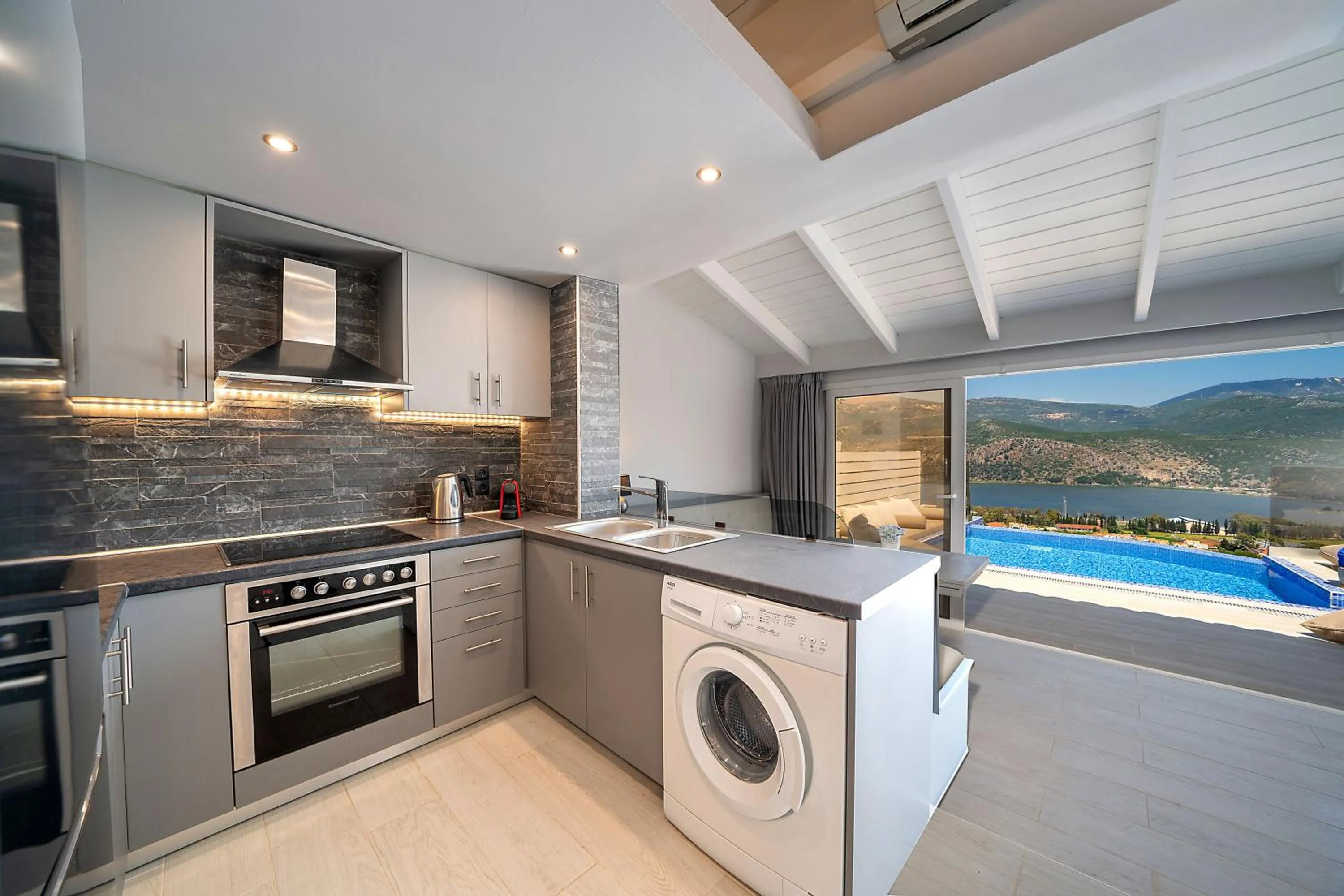 Property building in The "L" Suites & Apartments