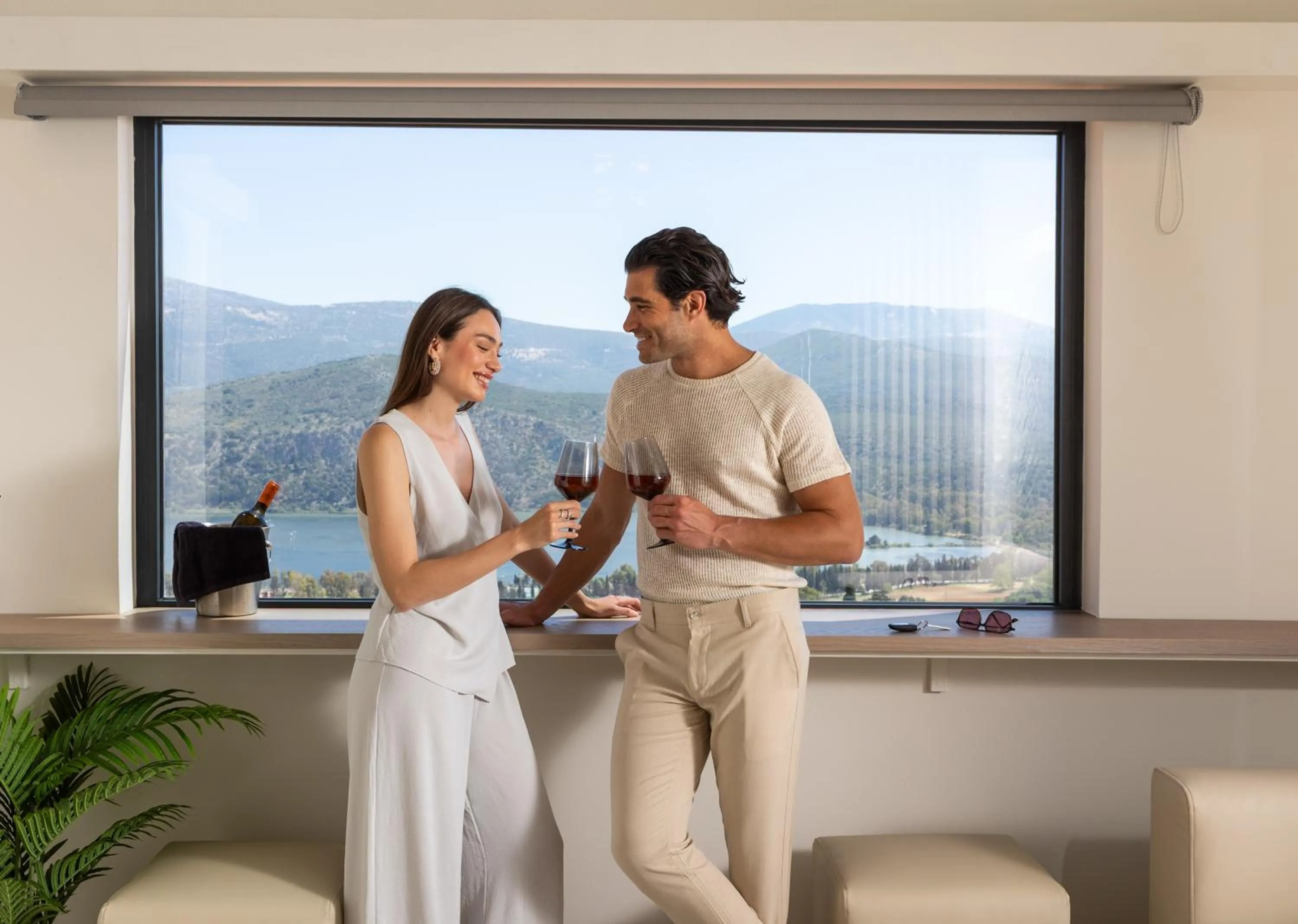 Mountain view in The "L" Suites & Apartments