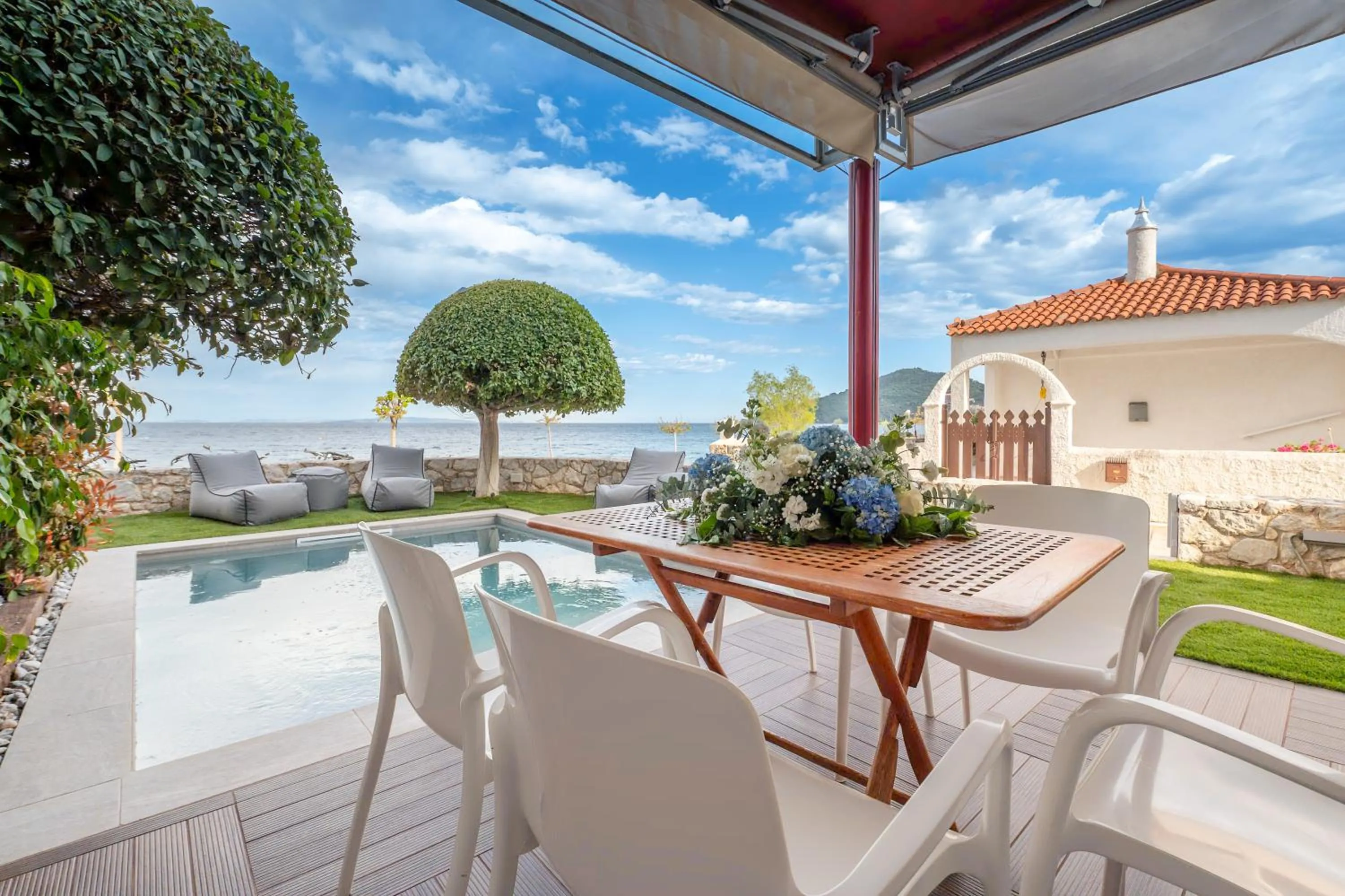 Patio in Tyros Boutique Houses Villas