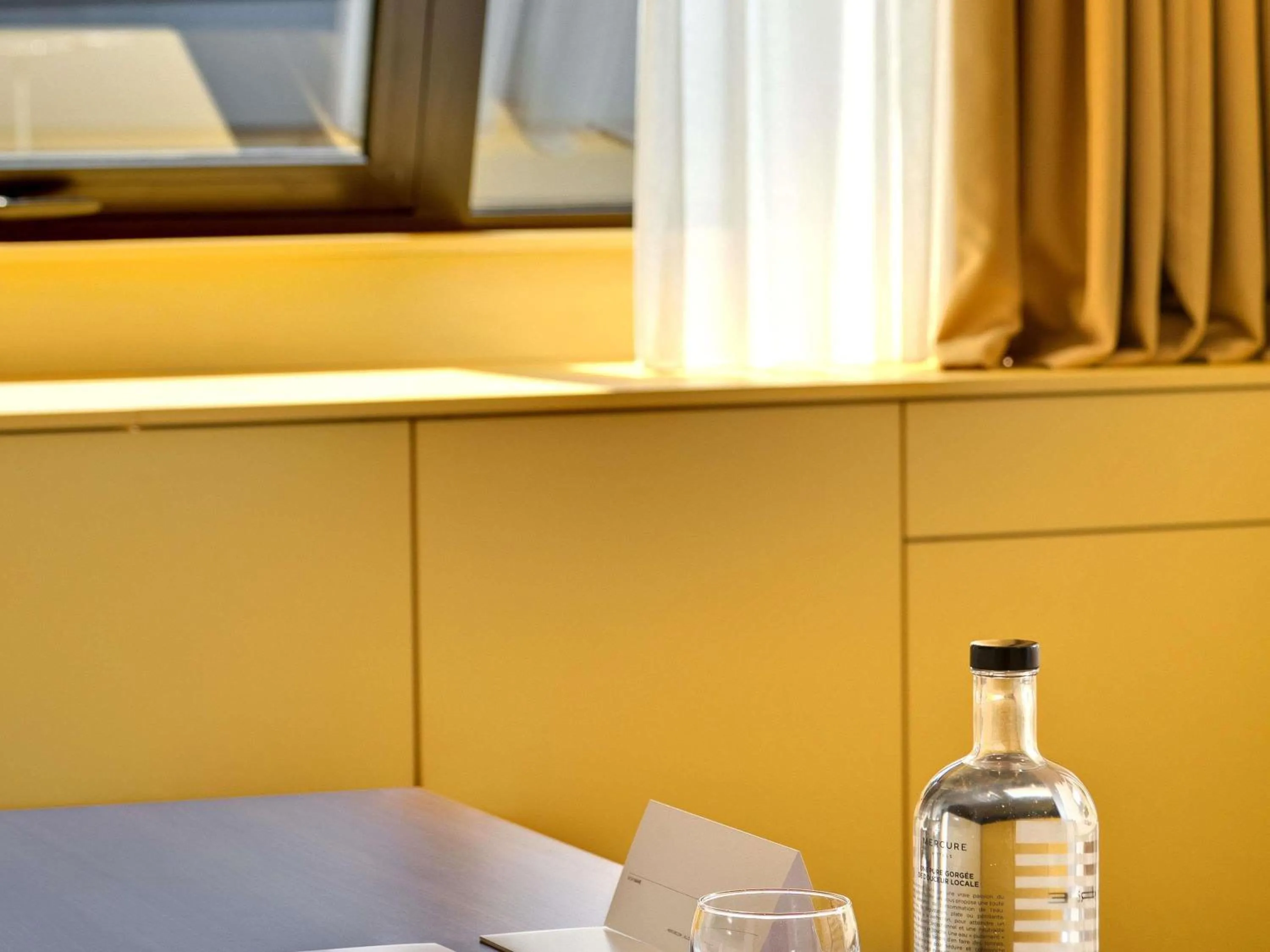 Meeting/conference room, Bed in Mercure Montpellier Centre Comédie