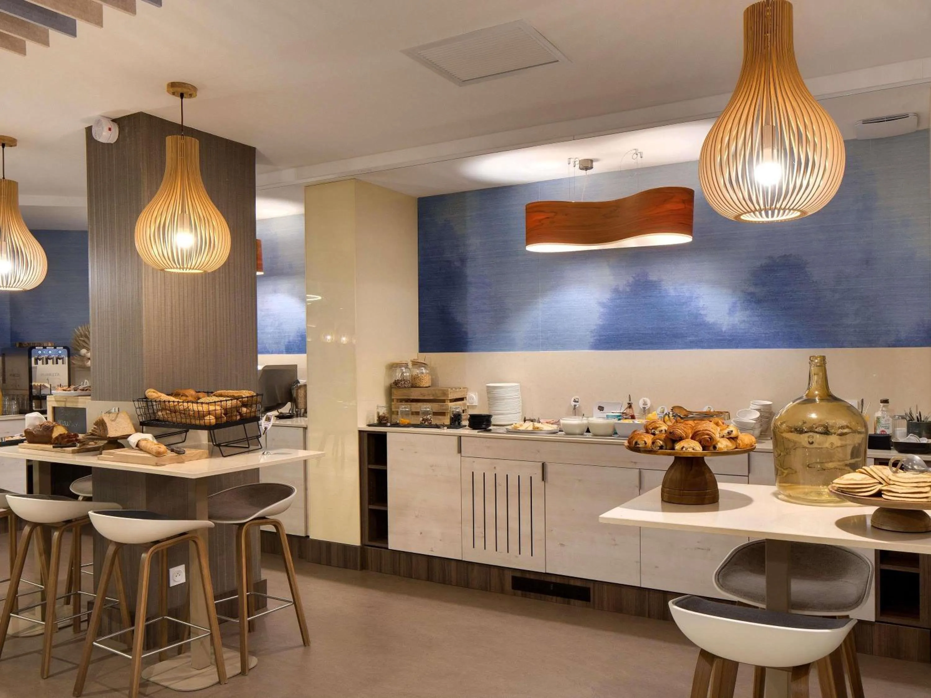 Breakfast in Mercure Montpellier Centre Comédie