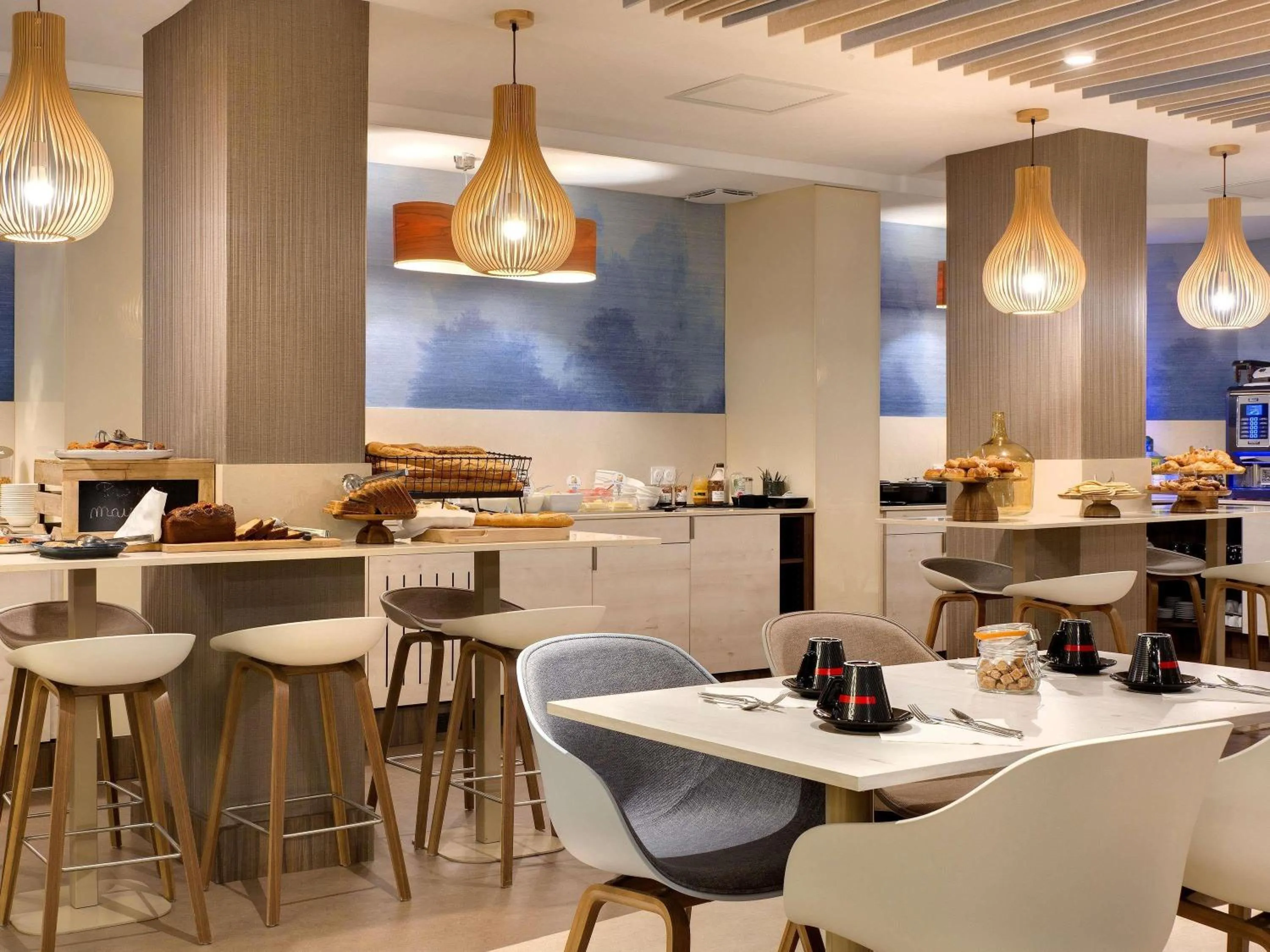 Breakfast in Mercure Montpellier Centre Comédie