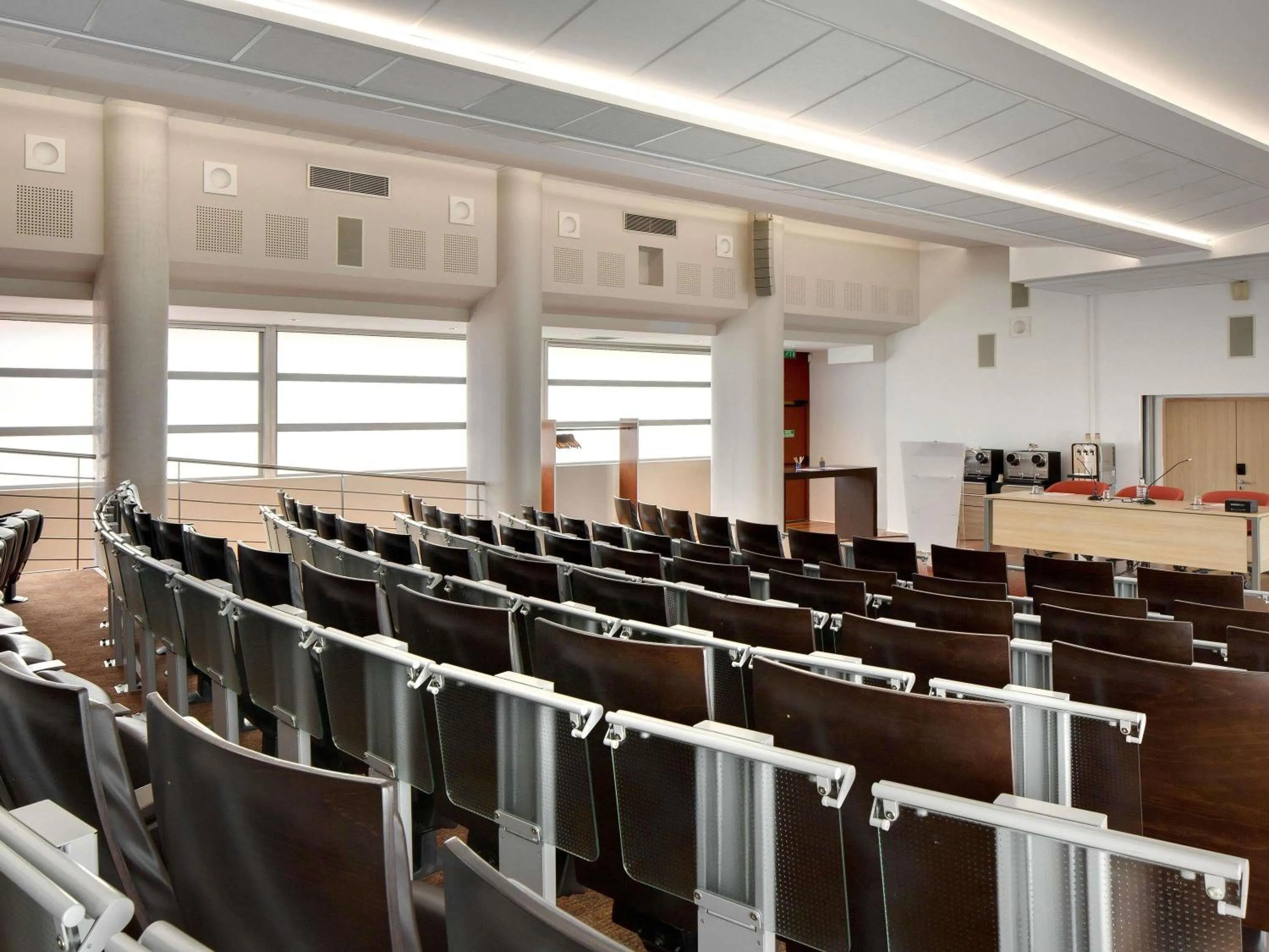 Meeting/conference room in Mercure Montpellier Centre Comédie
