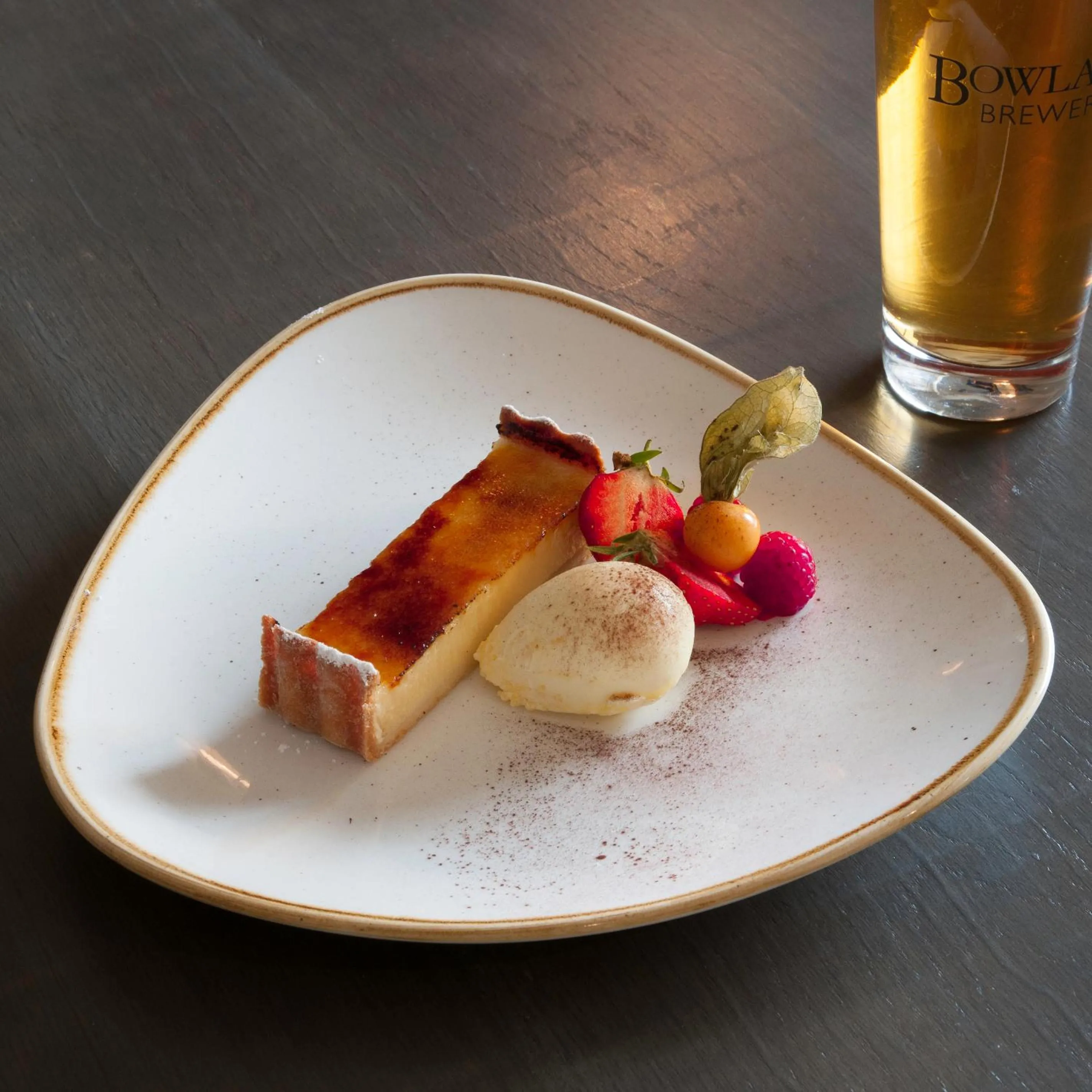 Meals in The Fleece Inn