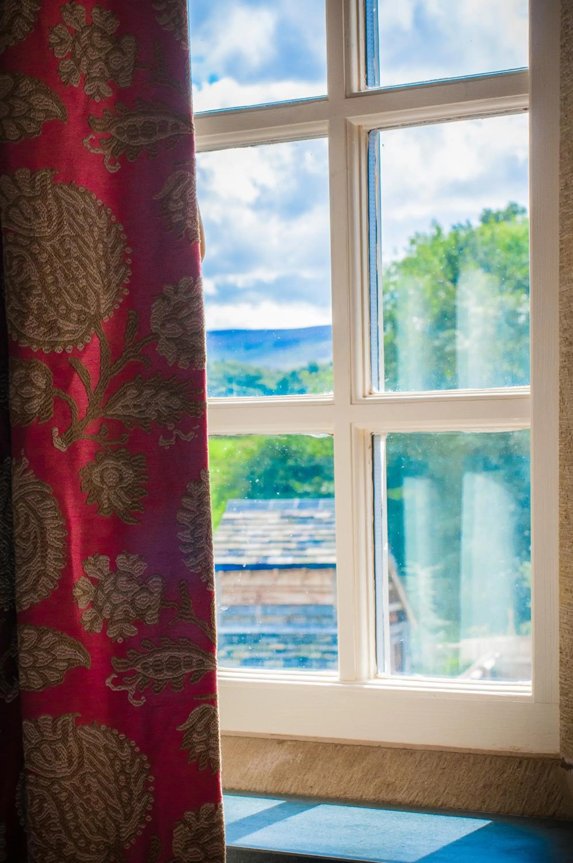 Bedroom in The Fleece Inn