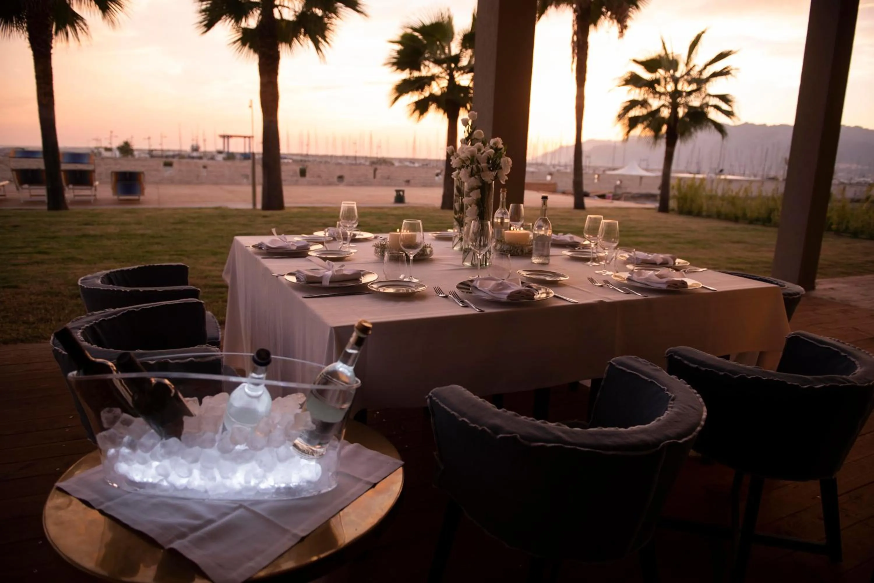 Restaurant/places to eat in Saint Joseph