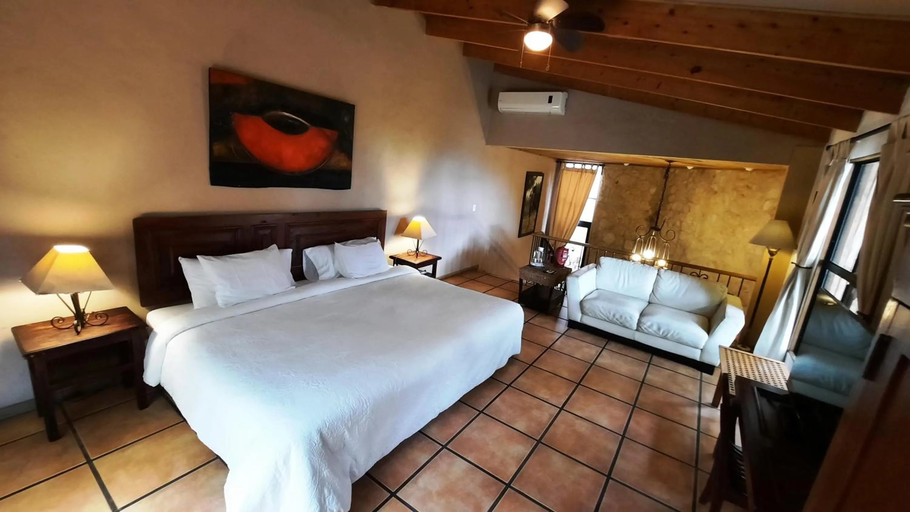 Bed in Los Almendros de San Lorenzo