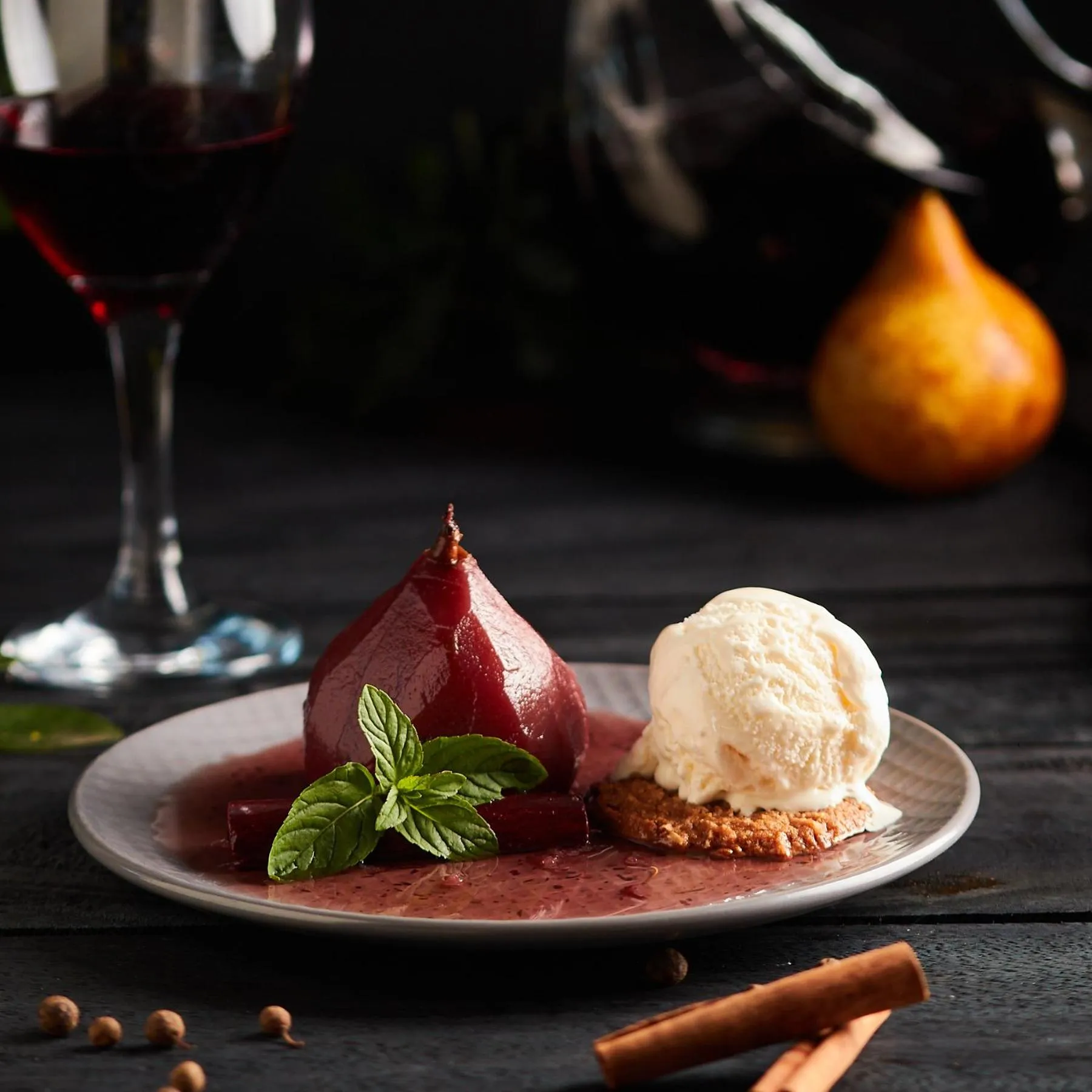 Restaurant/places to eat in Los Almendros de San Lorenzo