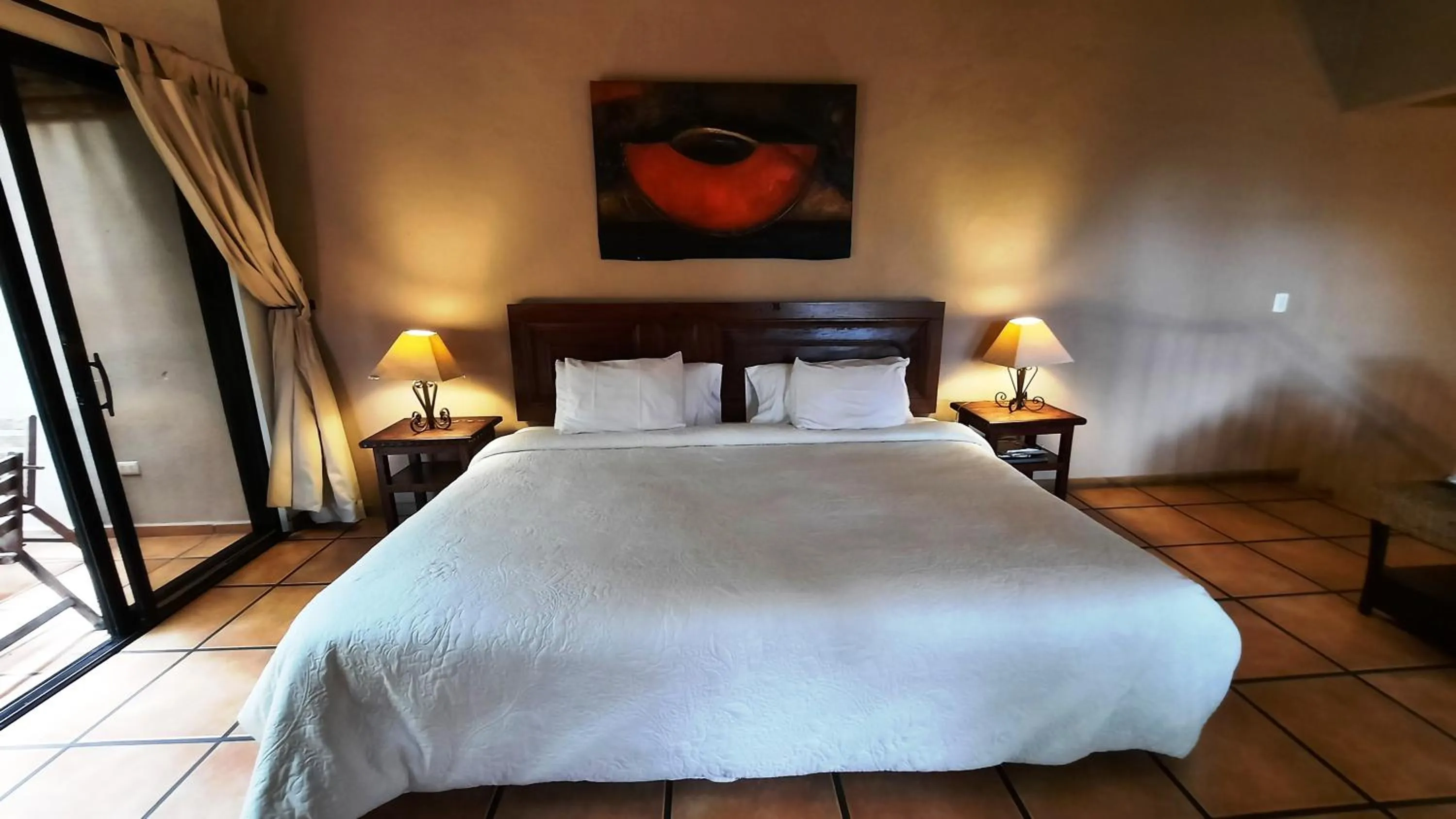 Bed in Los Almendros de San Lorenzo