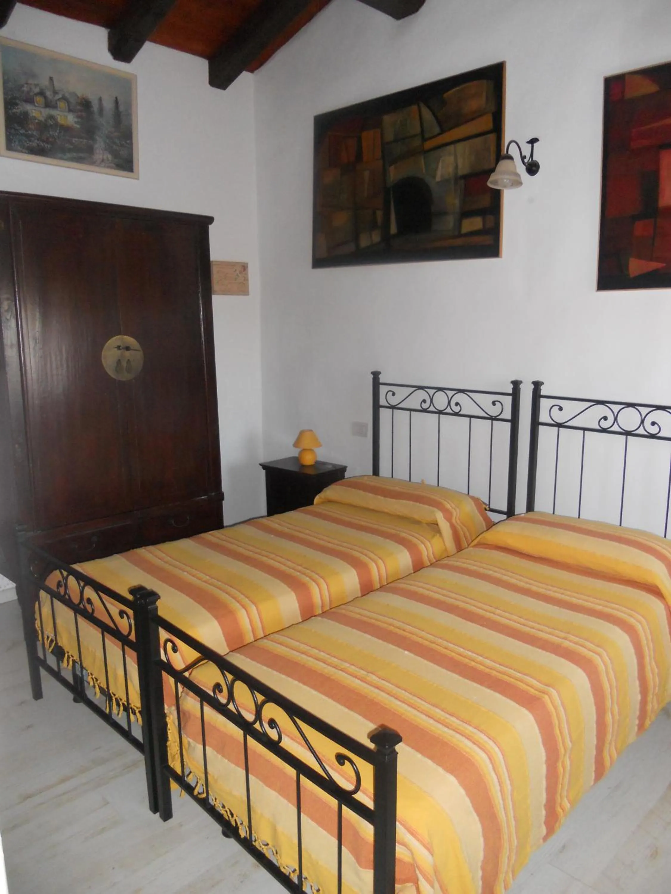 Bedroom, Bed in Albergo Julienne