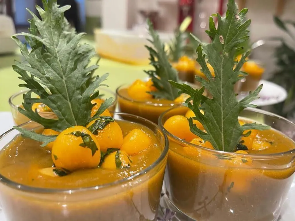 Food and drinks in The frogs' house - Yoga Retreat