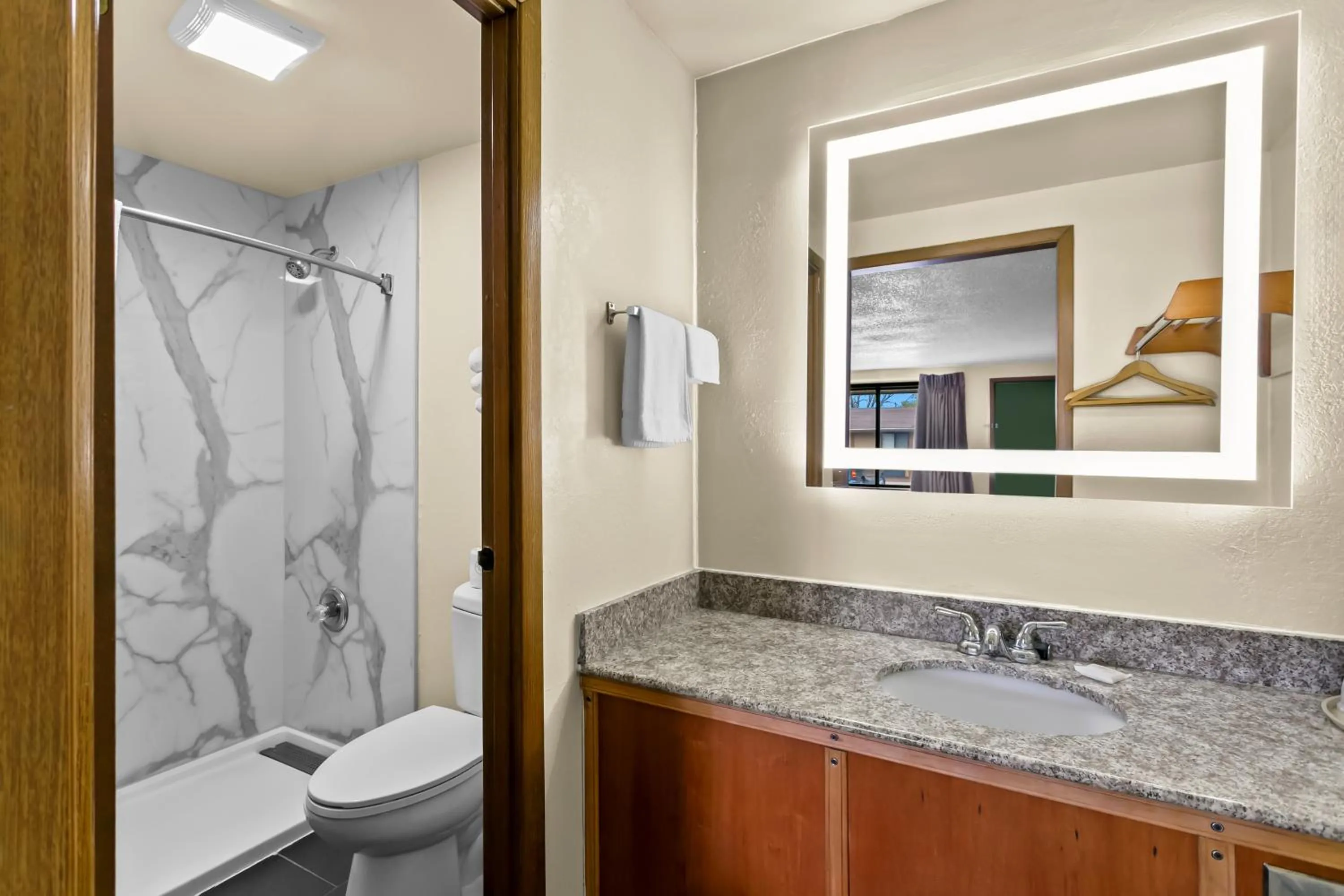 Bathroom in Knights Inn Martinsburg