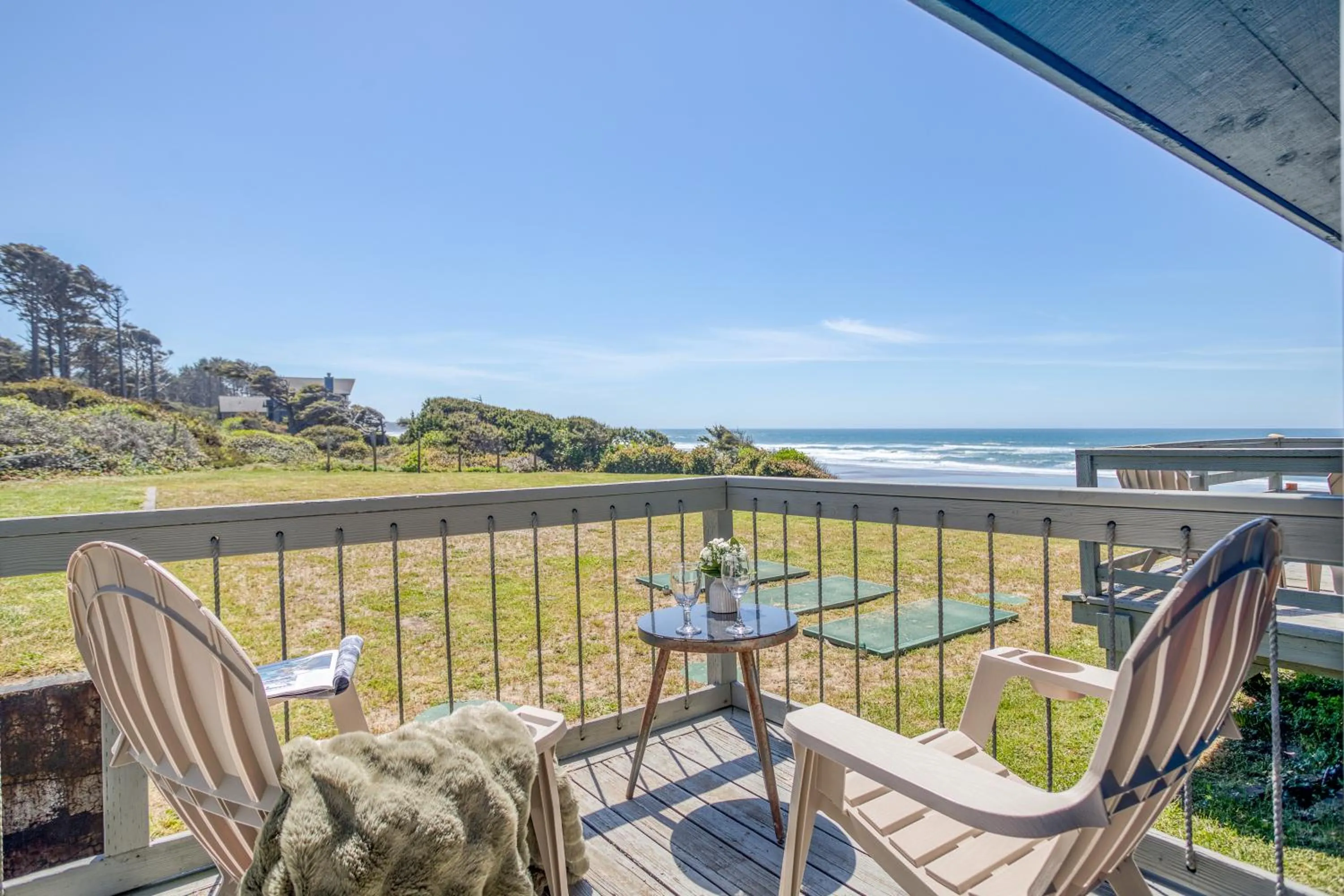Patio in Moolack Shores Inn