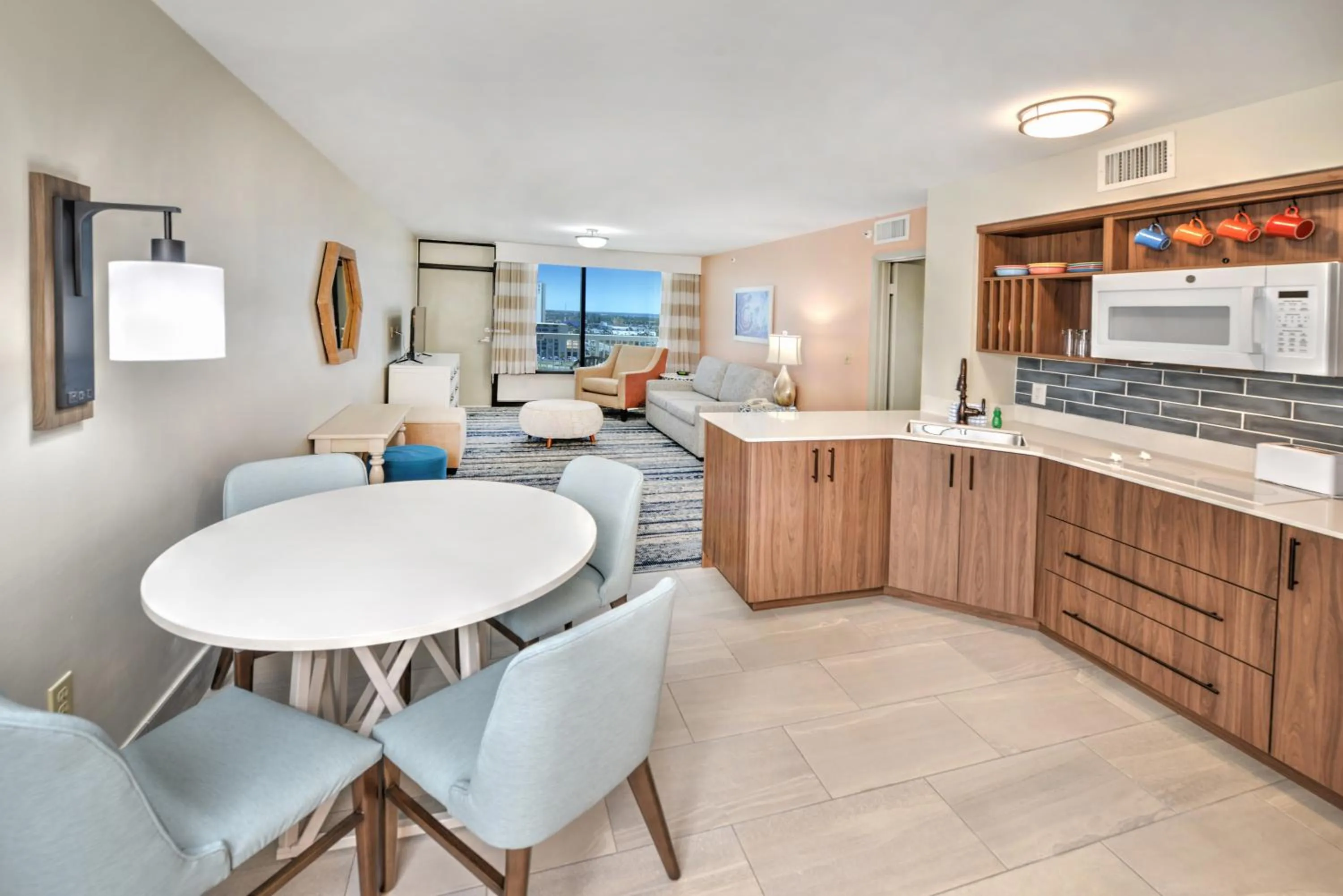 Bahama House - Daytona Beach Shores