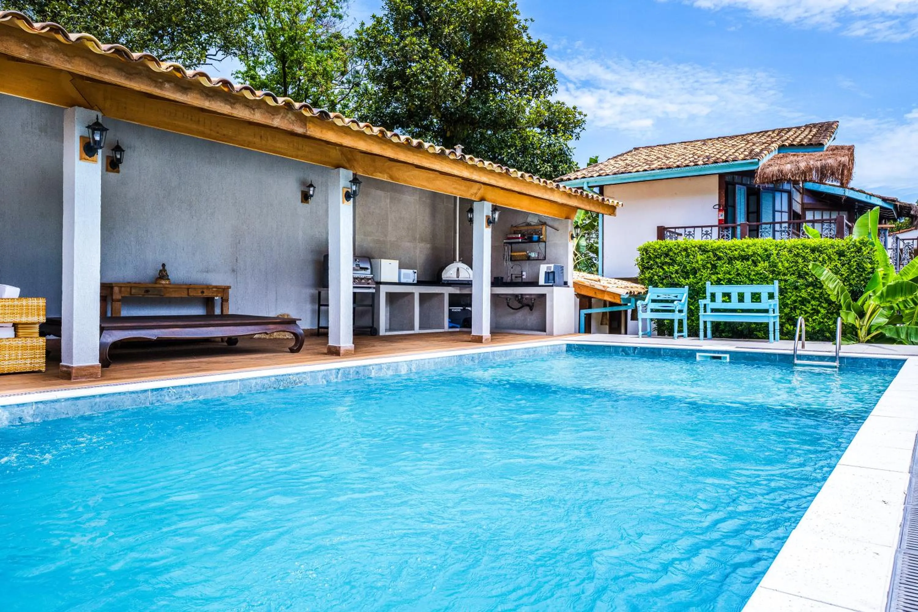 Property building in VELINN Pousada Guarubela Villa Vittoria