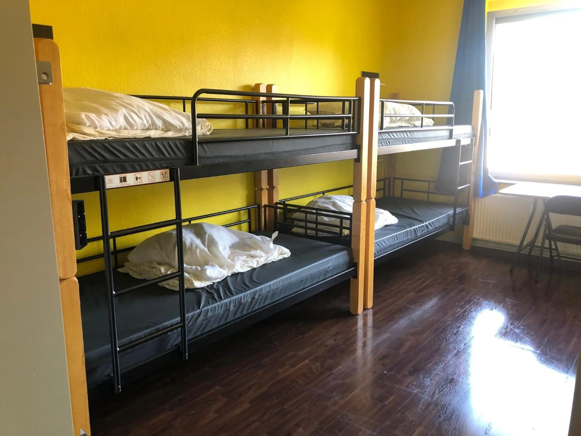 Bed in 6-Bed Dormitory Room (mixed) in Backpackers Düsseldorf - SELF CHECK-IN