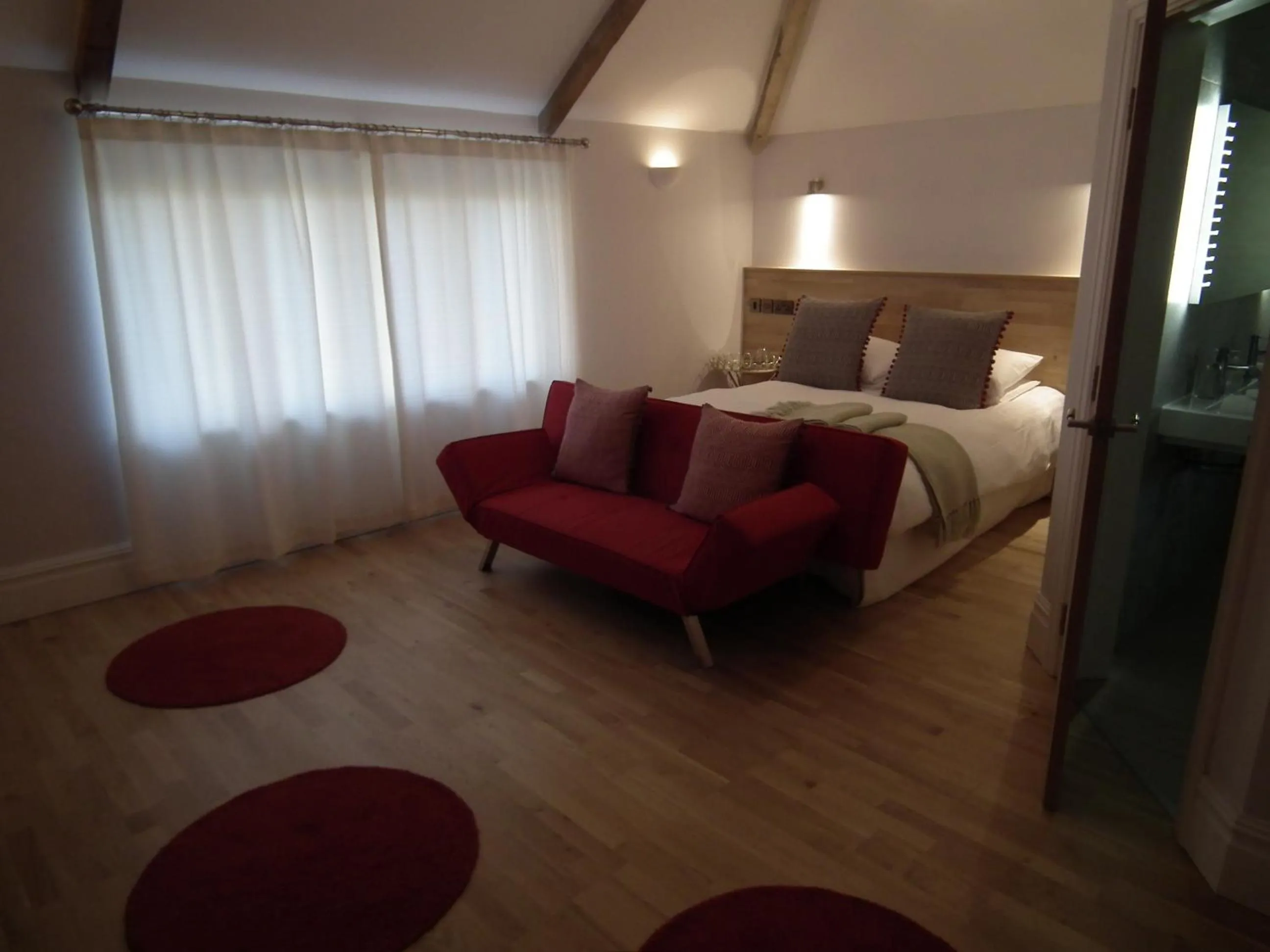 Bed in The Kingsley at Eversley