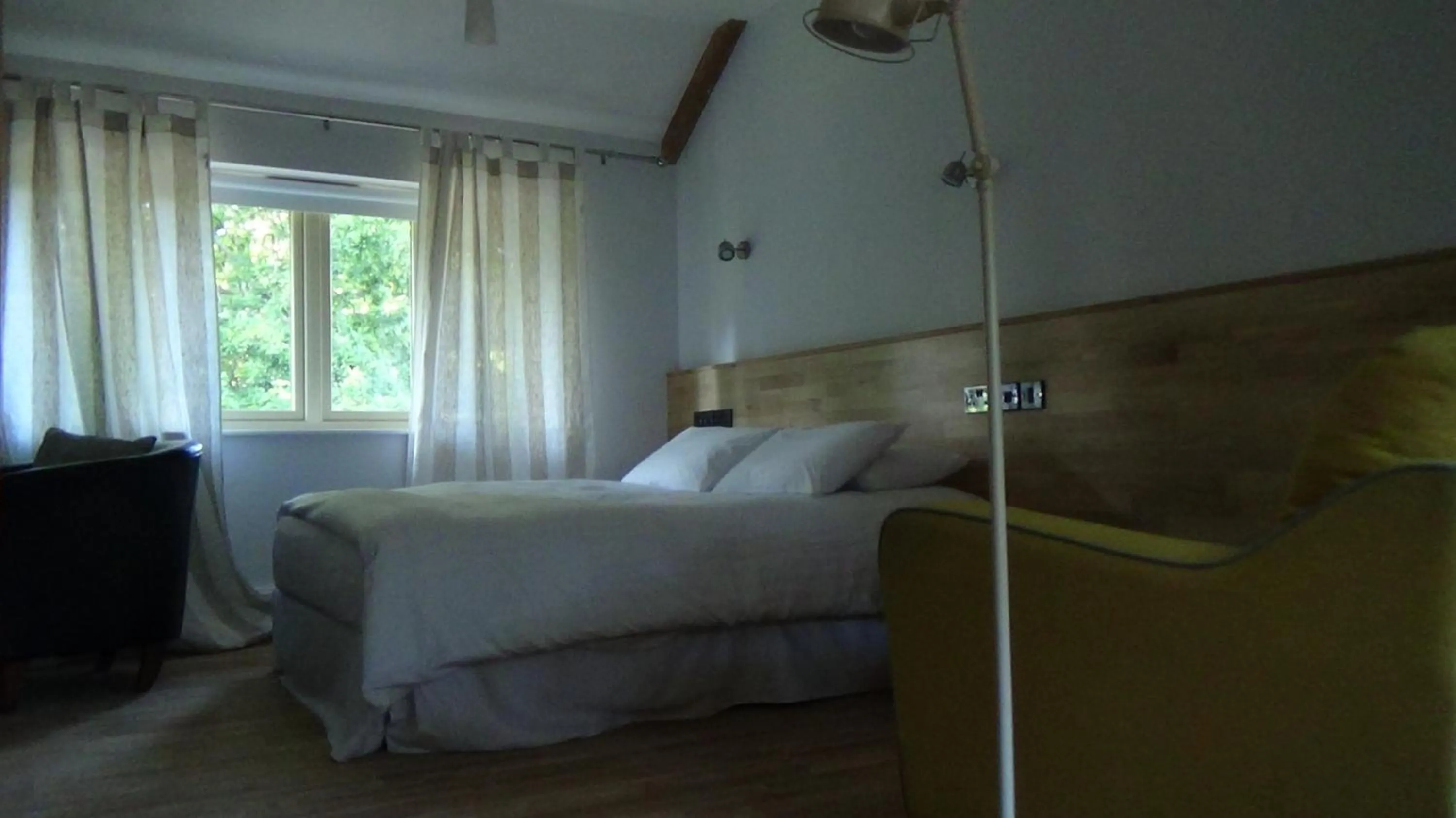 Bed in The Kingsley at Eversley