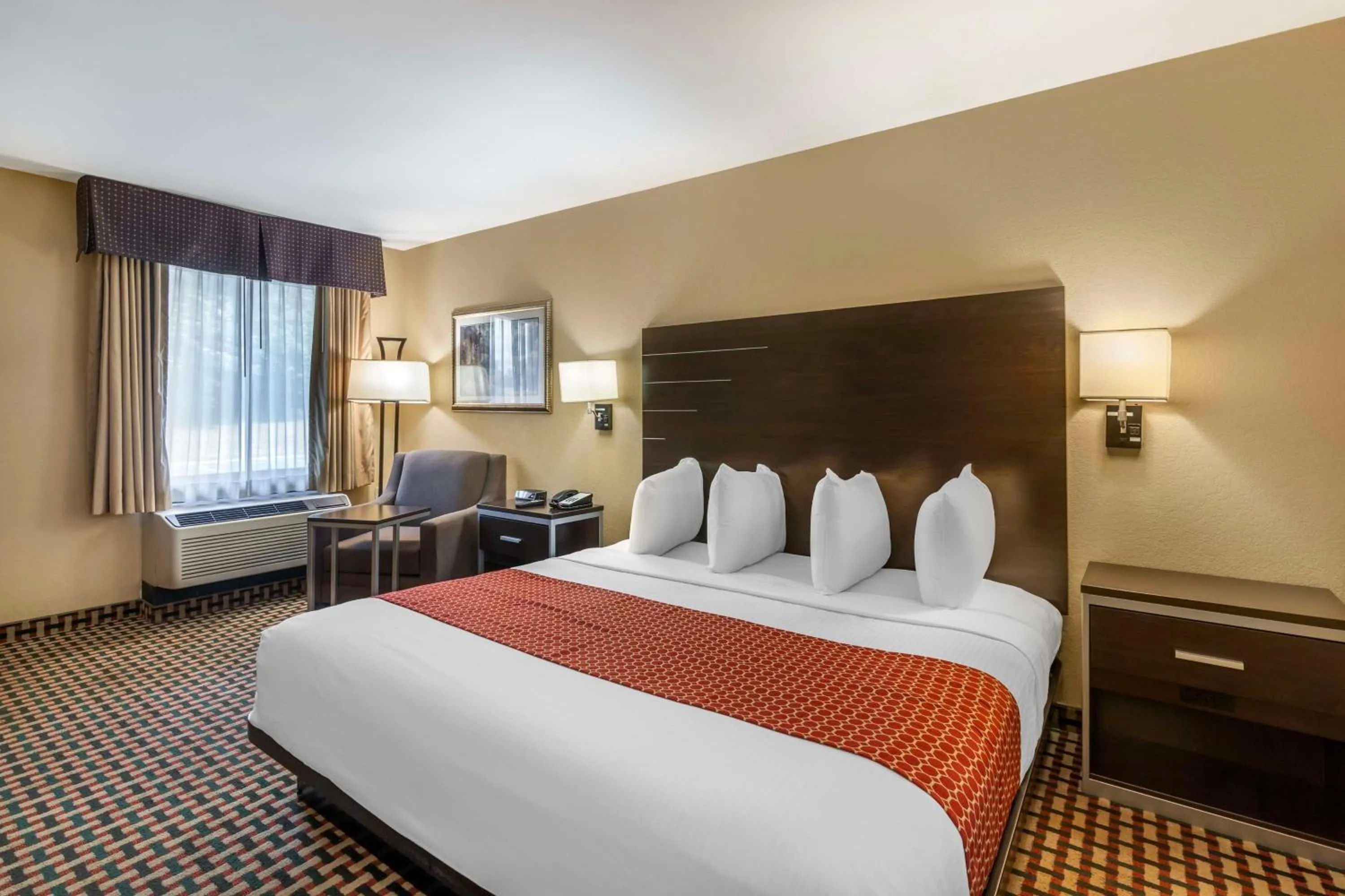 Bedroom, Bed in Best Western Bradford Inn