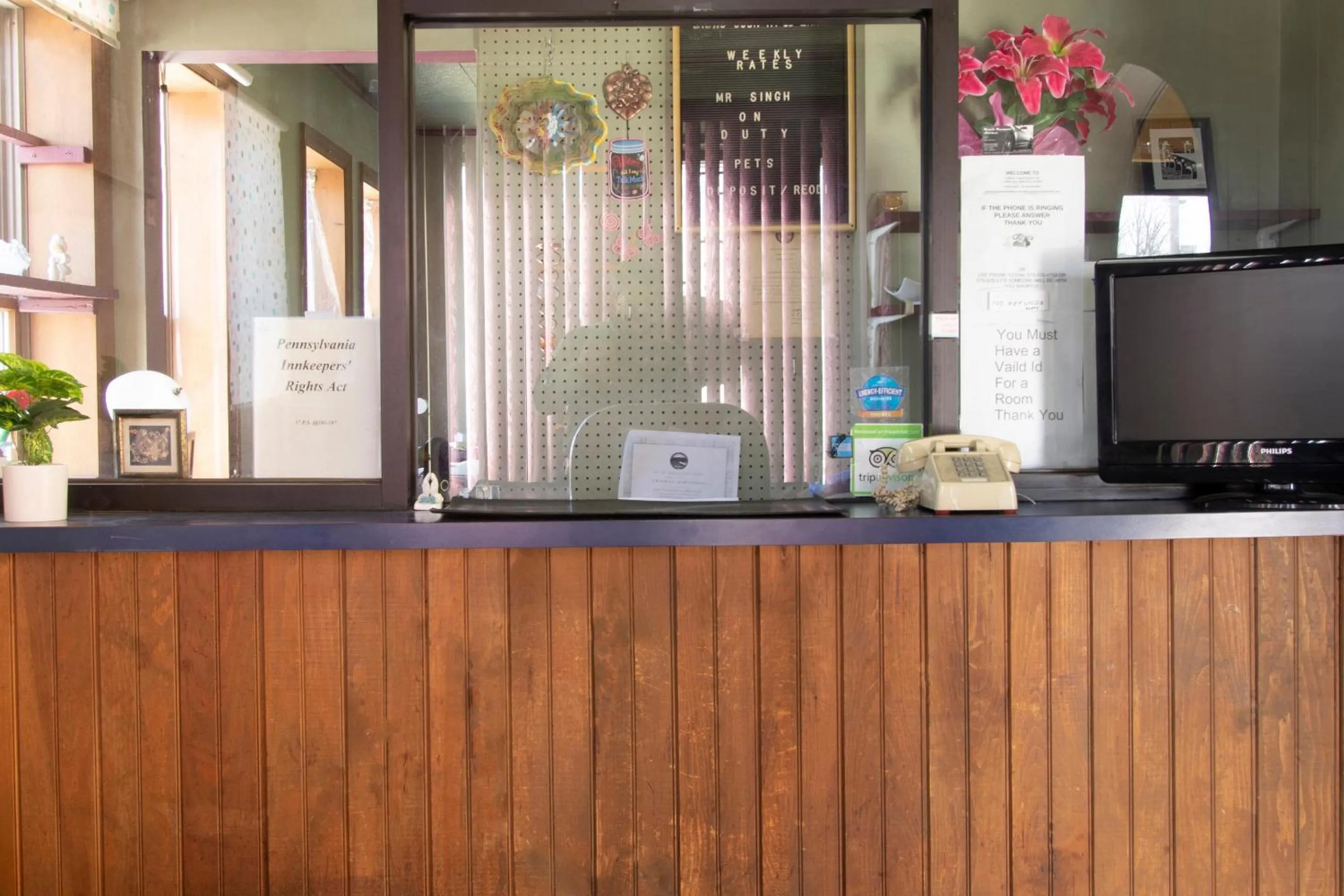 Lobby or reception in OYO Hotel Wilkes-Barre East