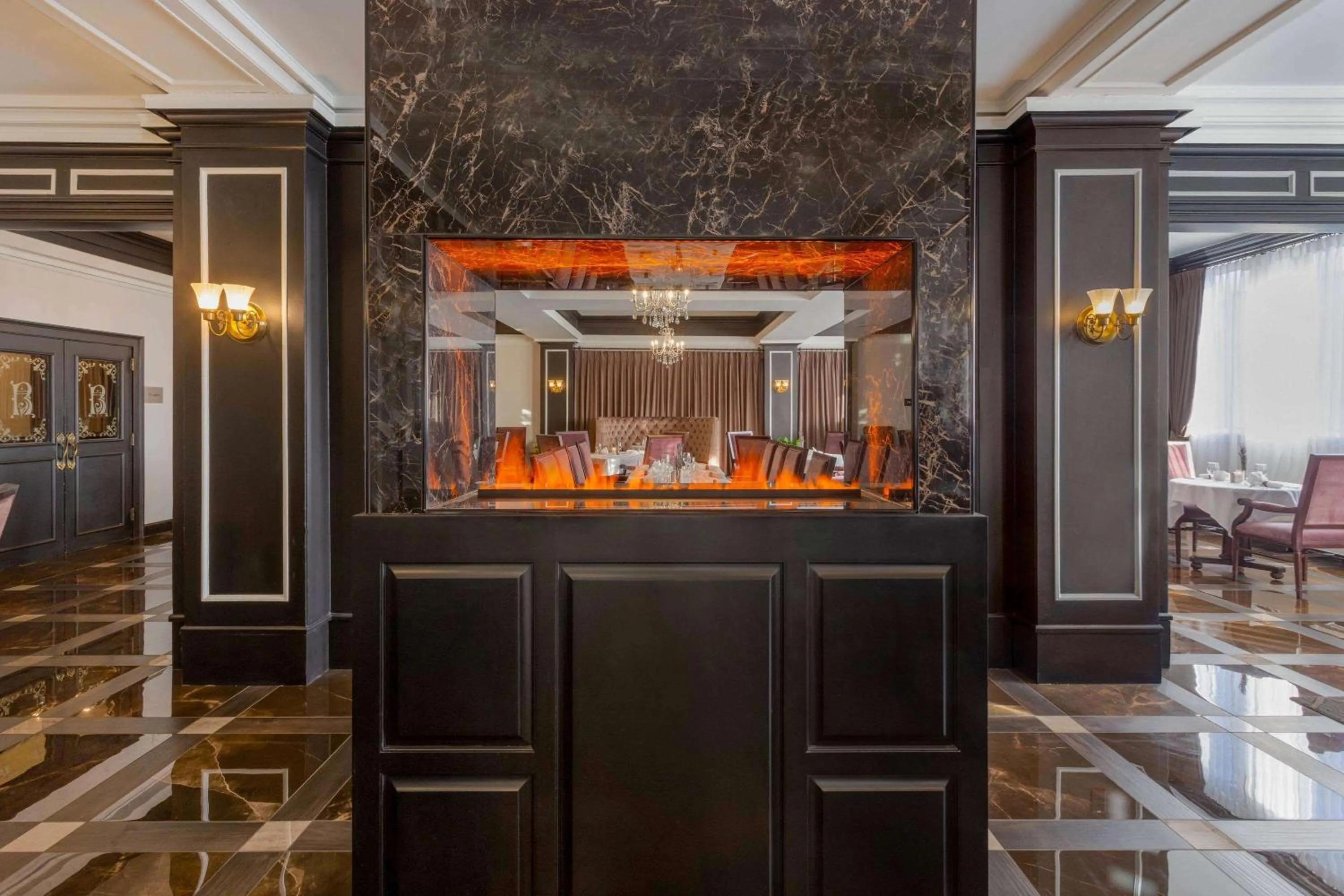 Restaurant/places to eat in Hotel Retlaw, Trademark Collection by Wyndham