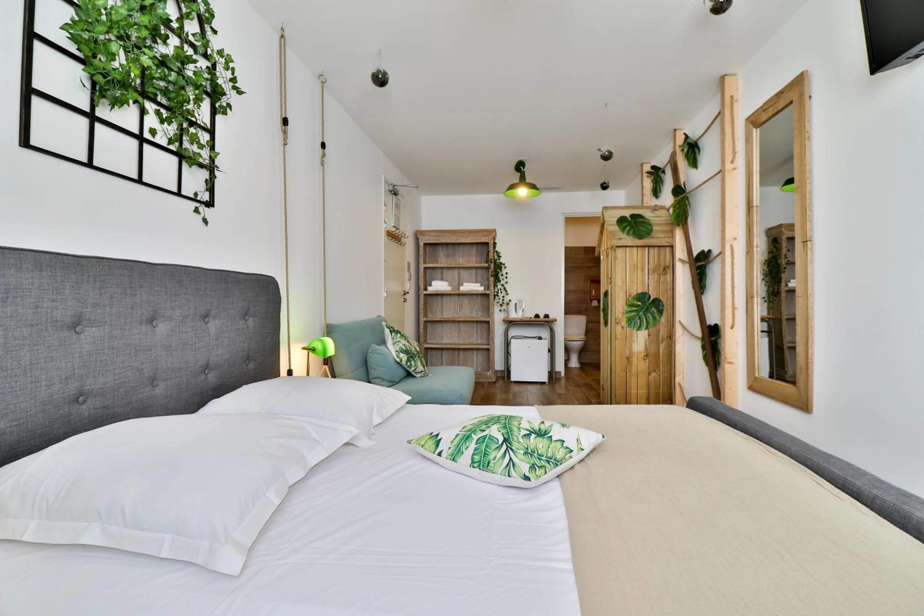 Bed in Hôtel La Bastide