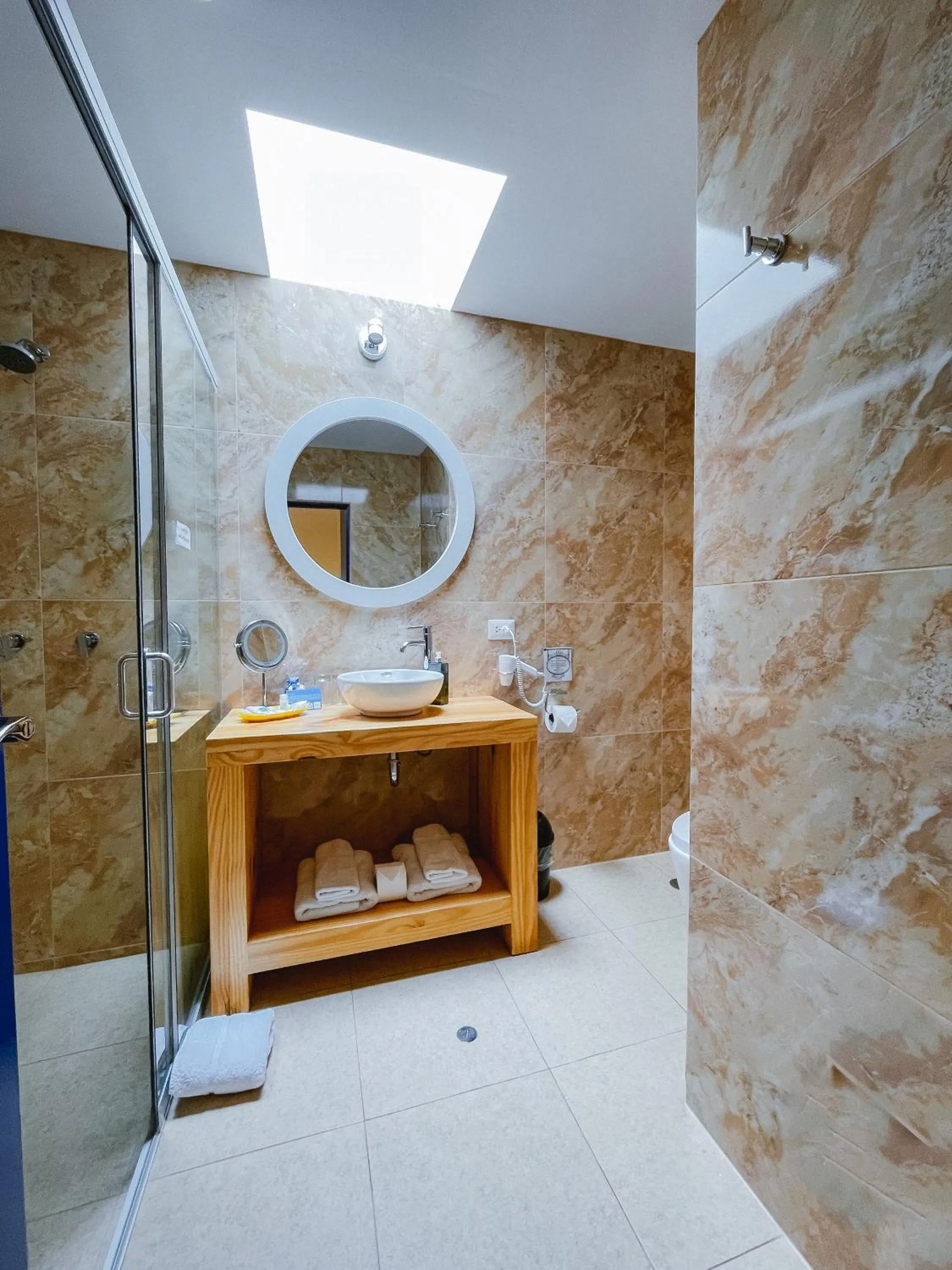 Bathroom in Cooper Hotel Boutique