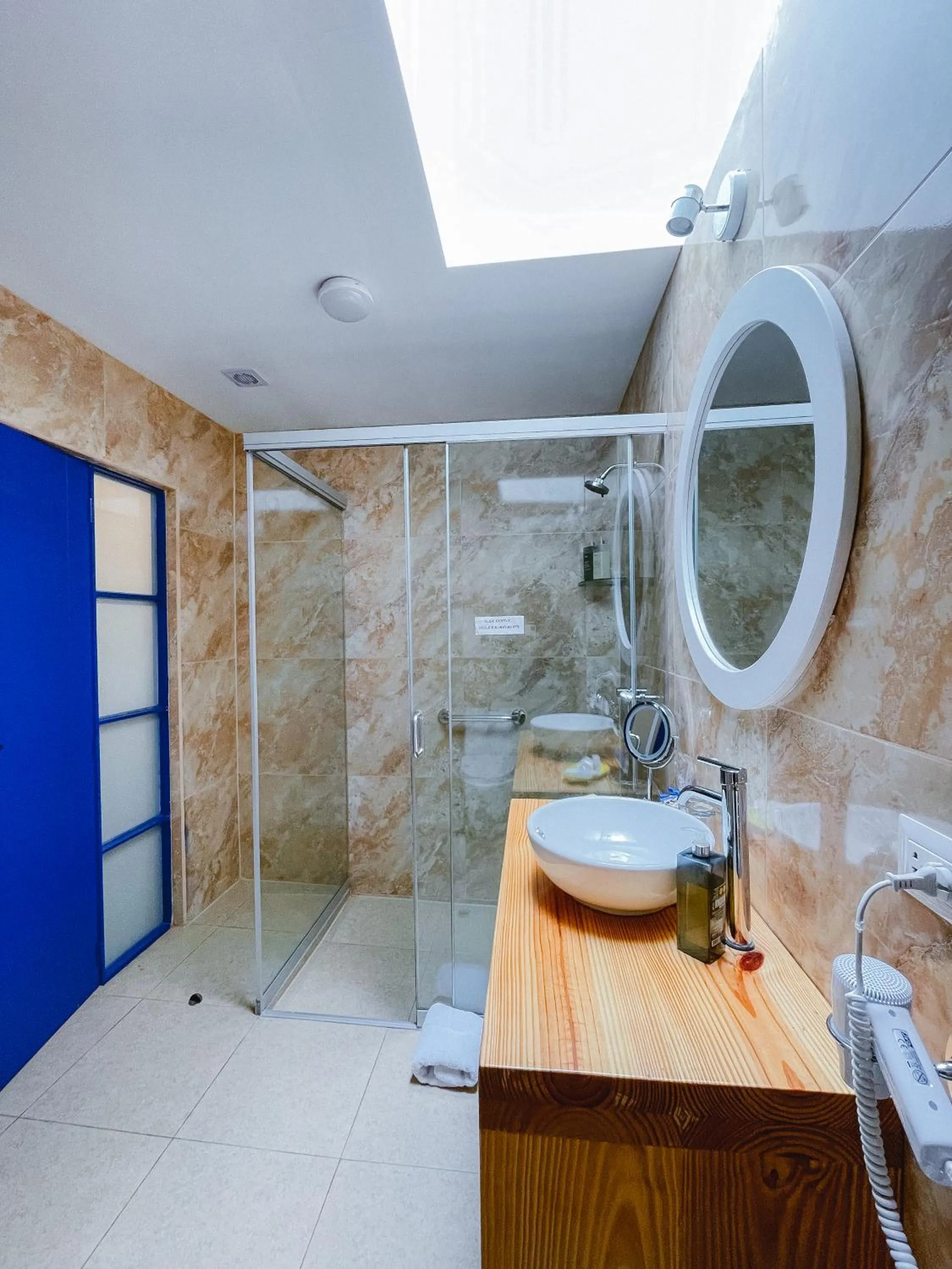 Bathroom in Cooper Hotel Boutique