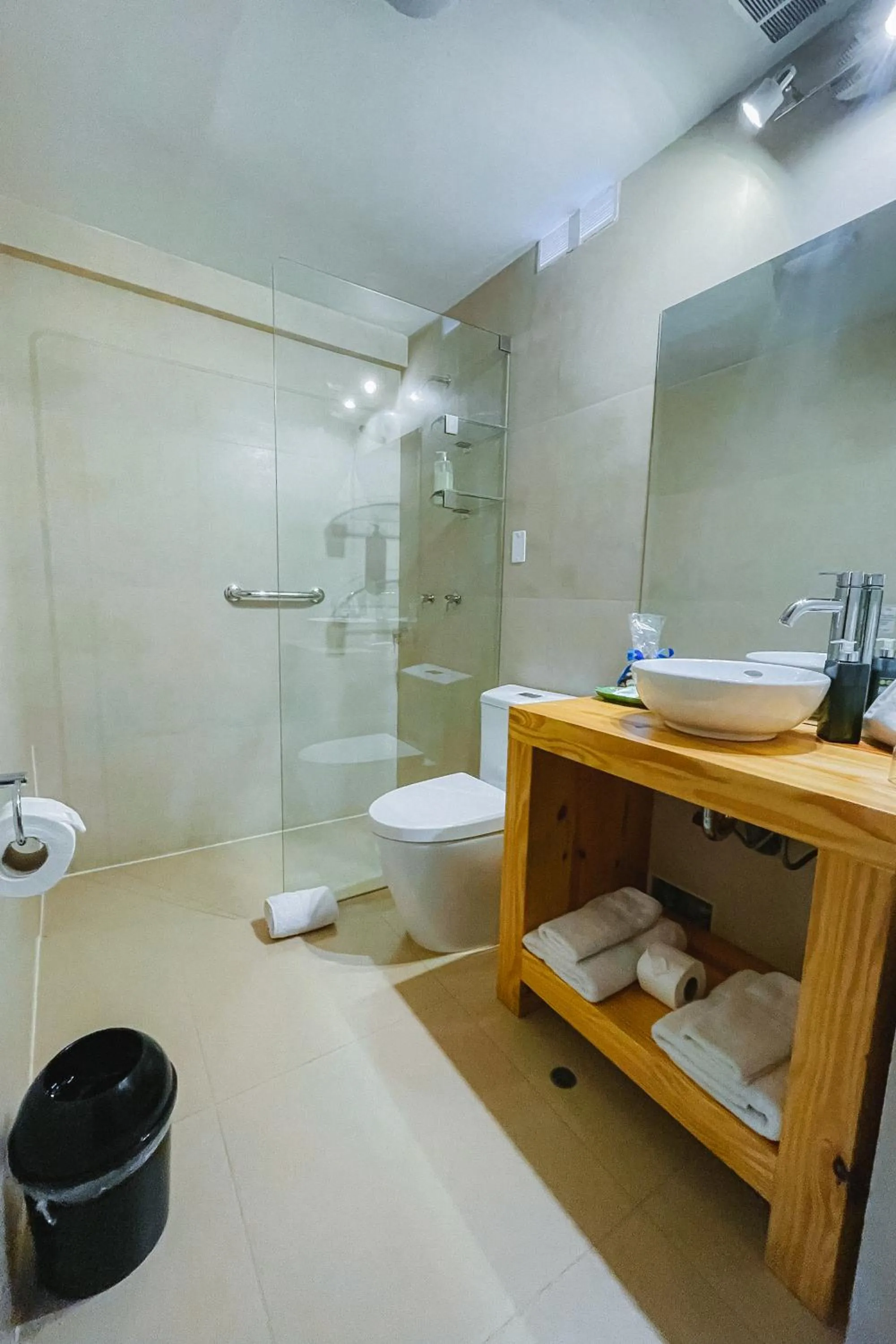 Bathroom in Cooper Hotel Boutique