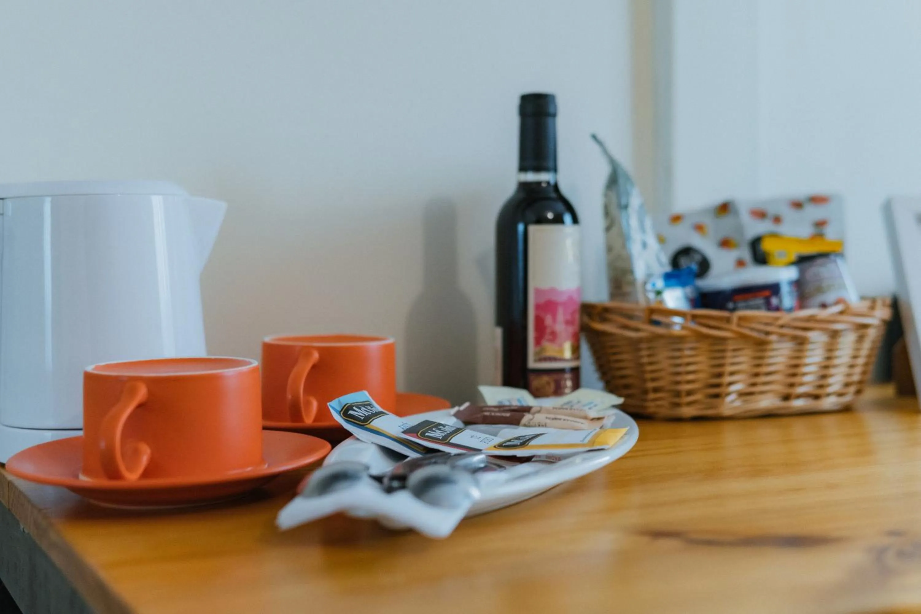 Coffee/tea facilities in Cooper Hotel Boutique