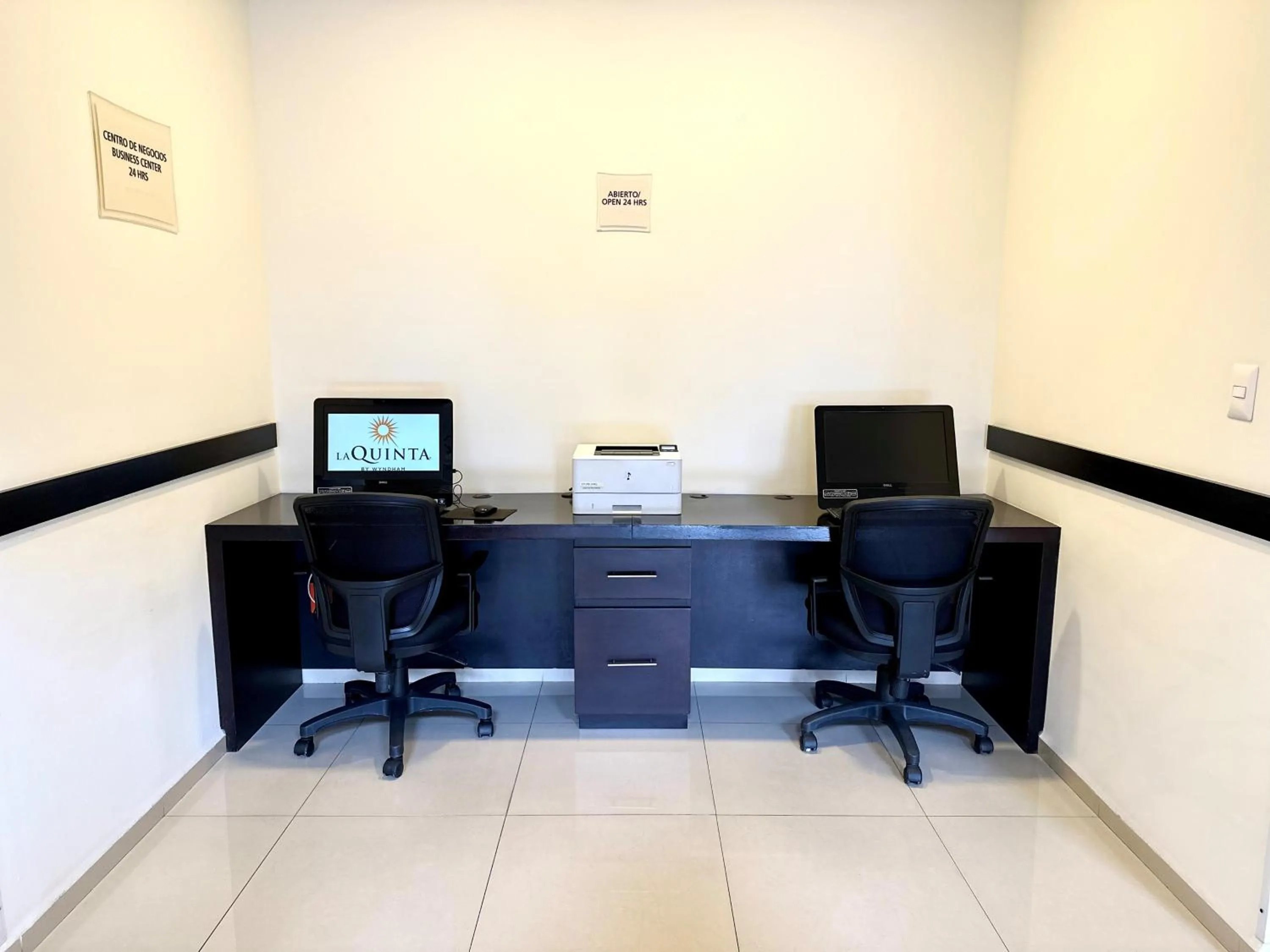 Property building in La Quinta by Wyndham San Luis Potosi