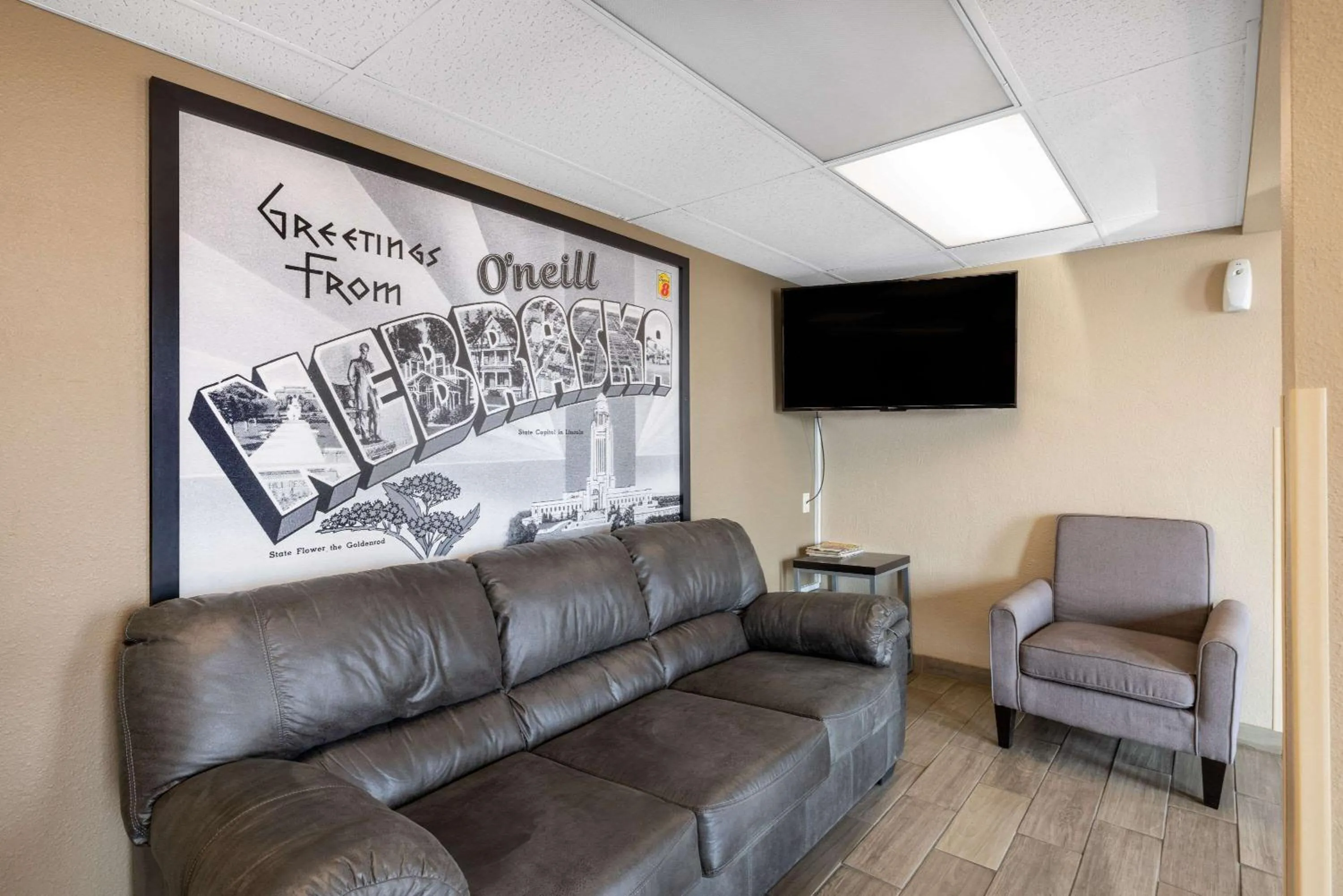 Lobby or reception in Super 8 by Wyndham O Neill NE