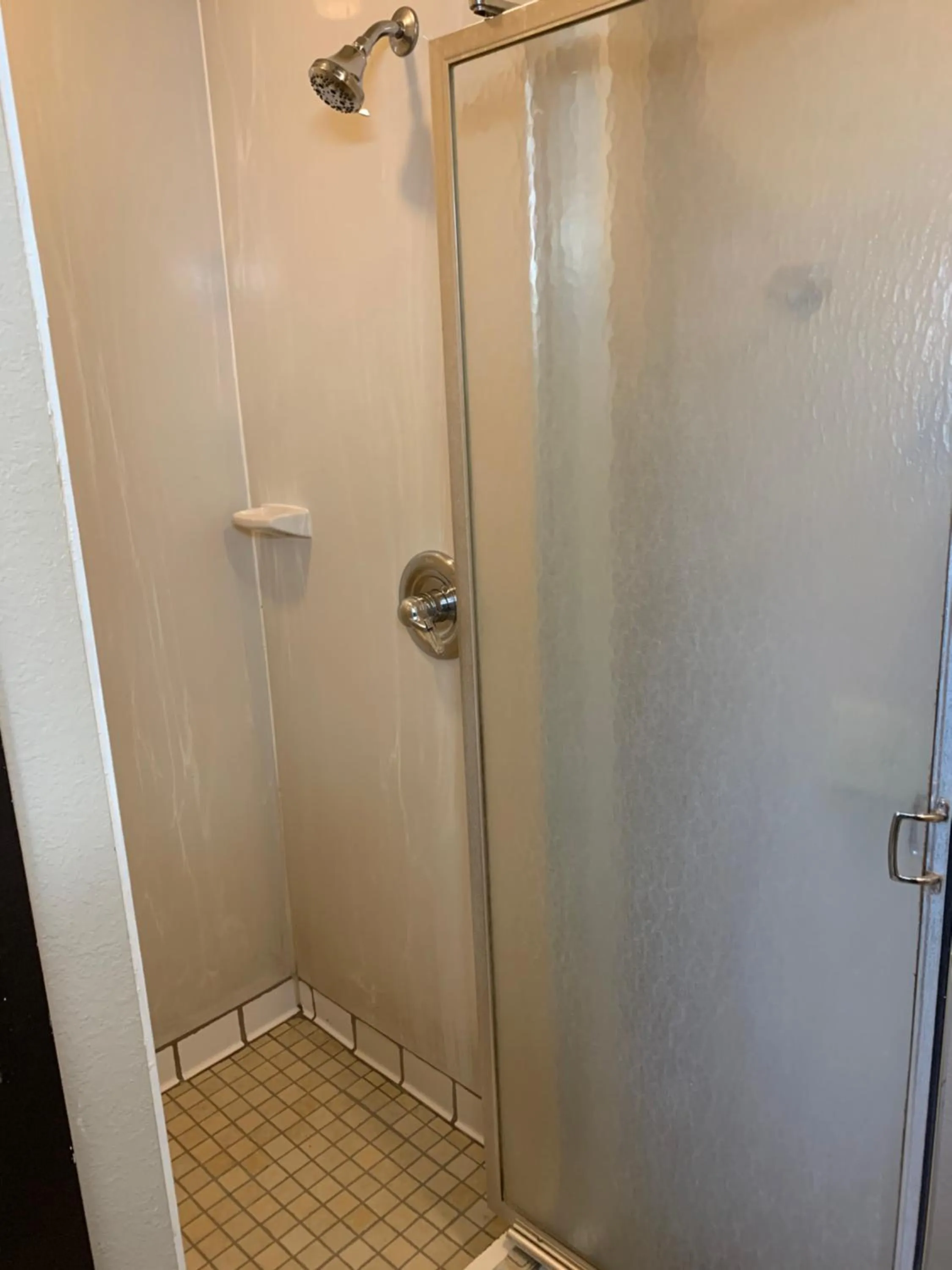 Bathroom in Super 8 by Wyndham O Neill NE